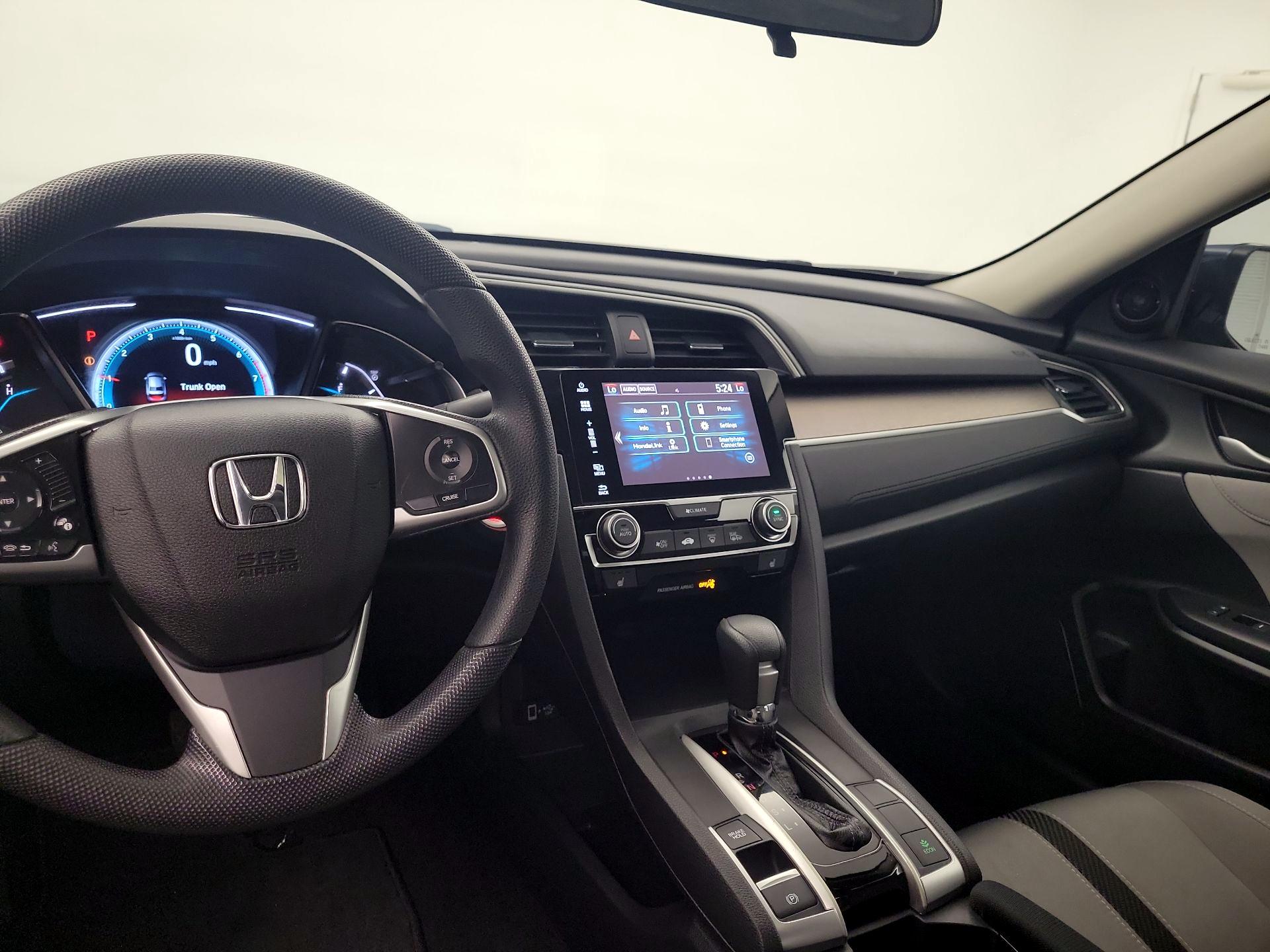 Thumbnail: 2017 Honda Civic - 8