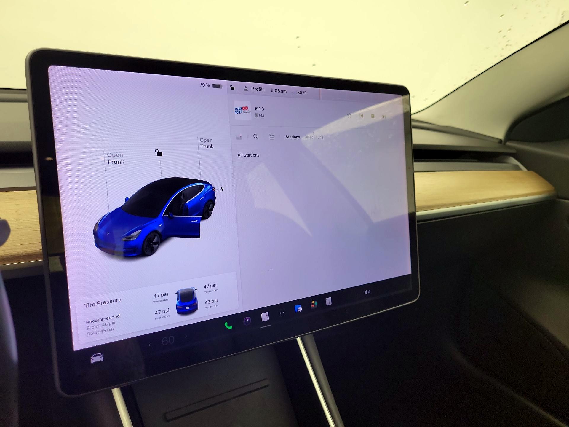 Thumbnail: 2018 Tesla Model 3 - 15