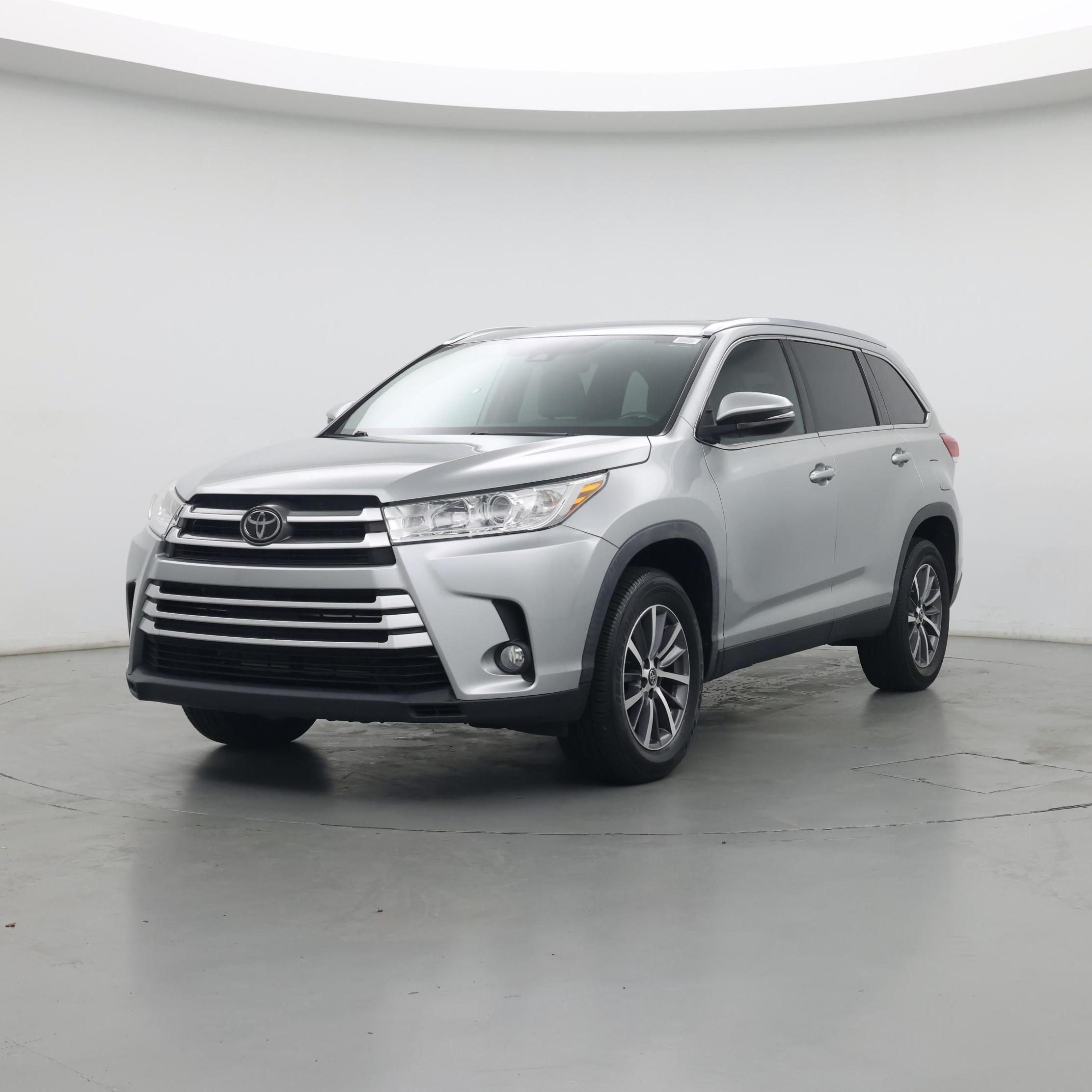 Thumbnail: 2019 Toyota Highlander - 4