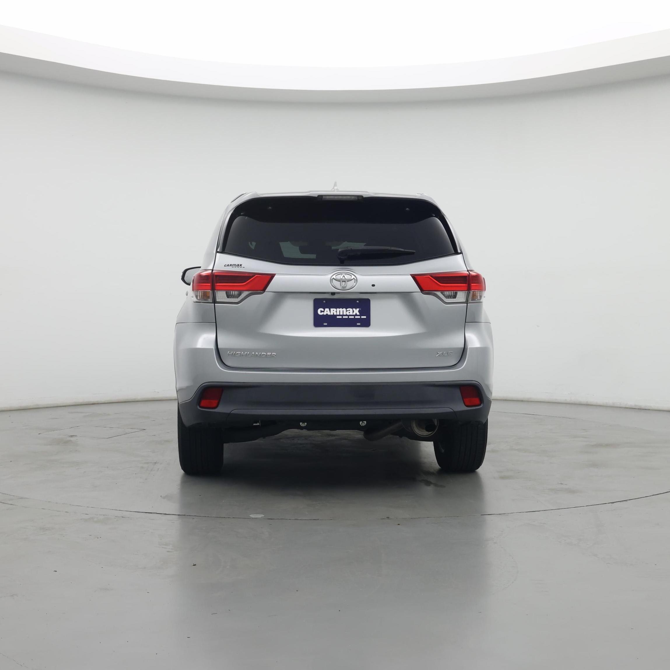 Thumbnail: 2019 Toyota Highlander - 6