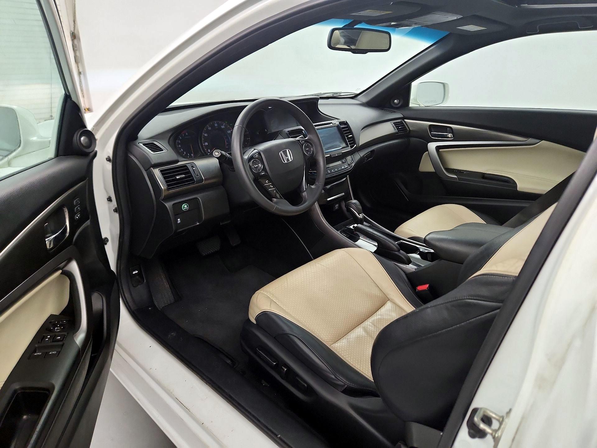 Thumbnail: 2016 Honda Accord - 11