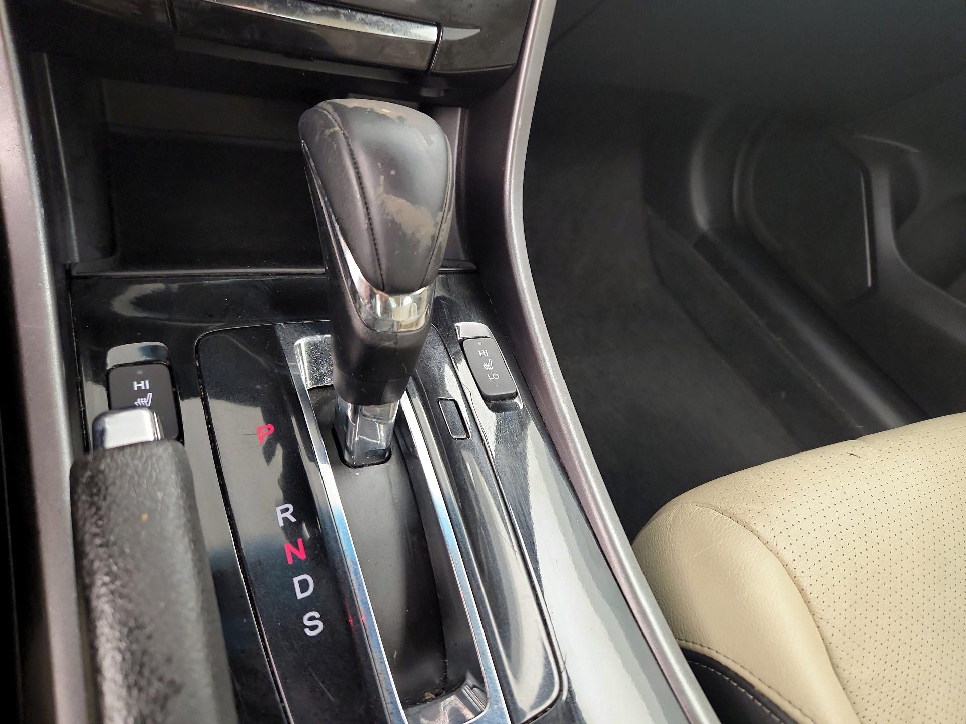 Thumbnail: 2016 Honda Accord - 17