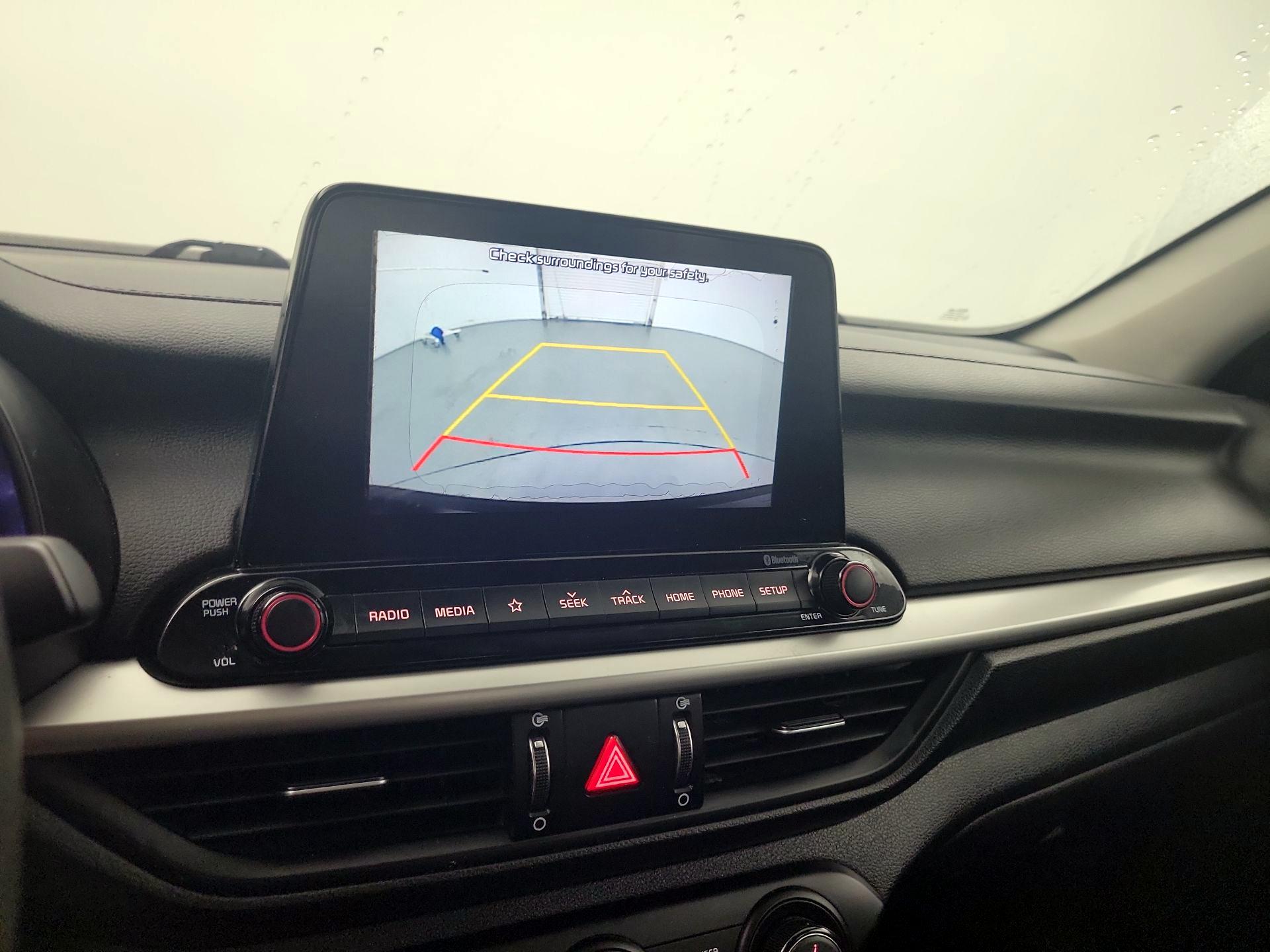 Thumbnail: 2020 Kia Forte - 14
