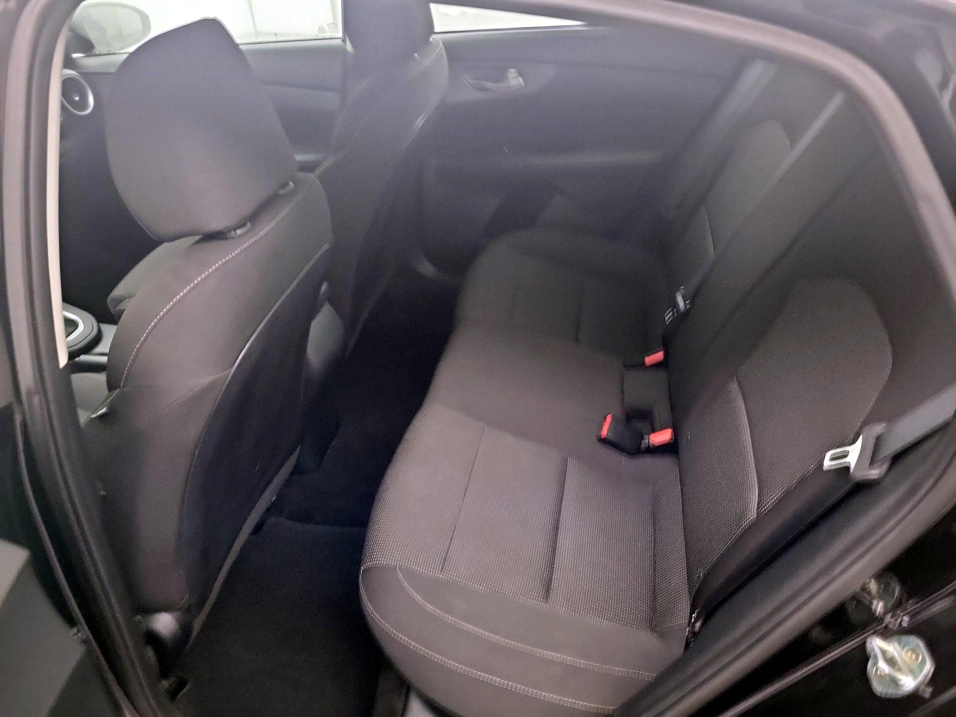 Thumbnail: 2020 Kia Forte - 19