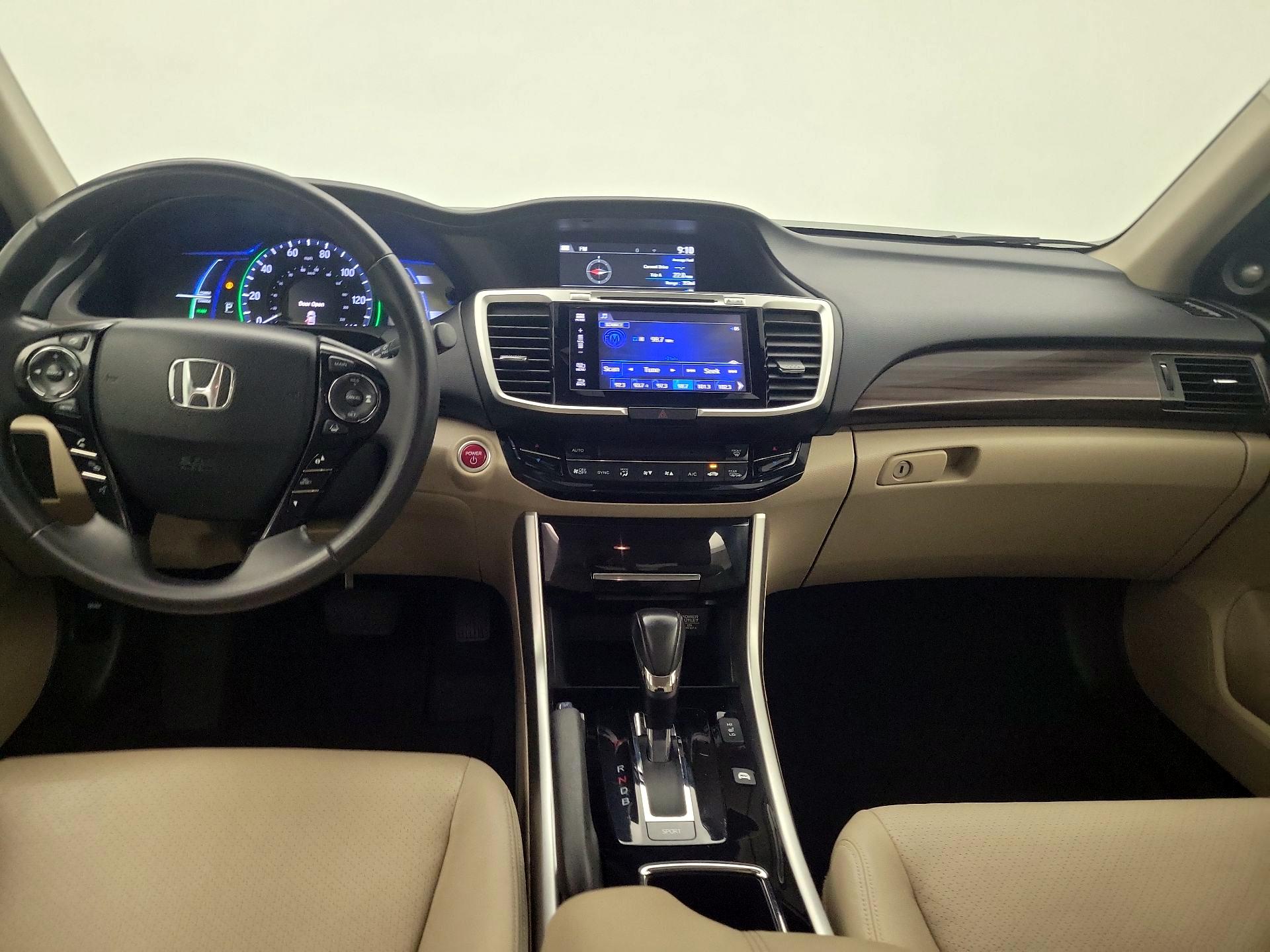 Thumbnail: 2017 Honda Accord - 9