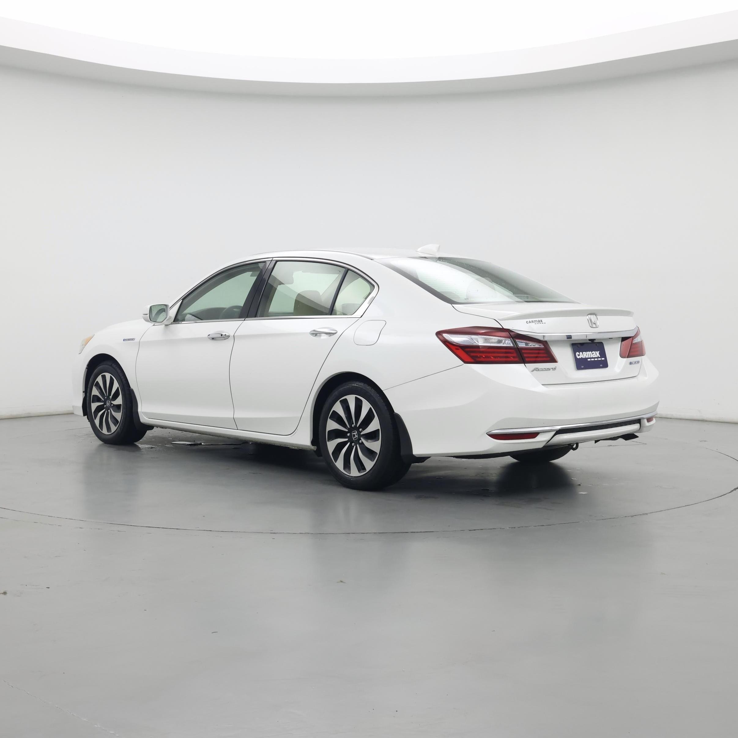 Thumbnail: 2017 Honda Accord - 3