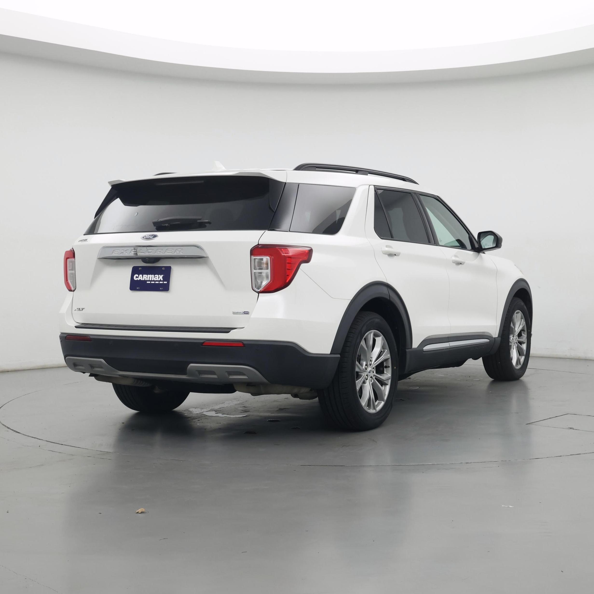 Thumbnail: 2020 Ford Explorer - 8