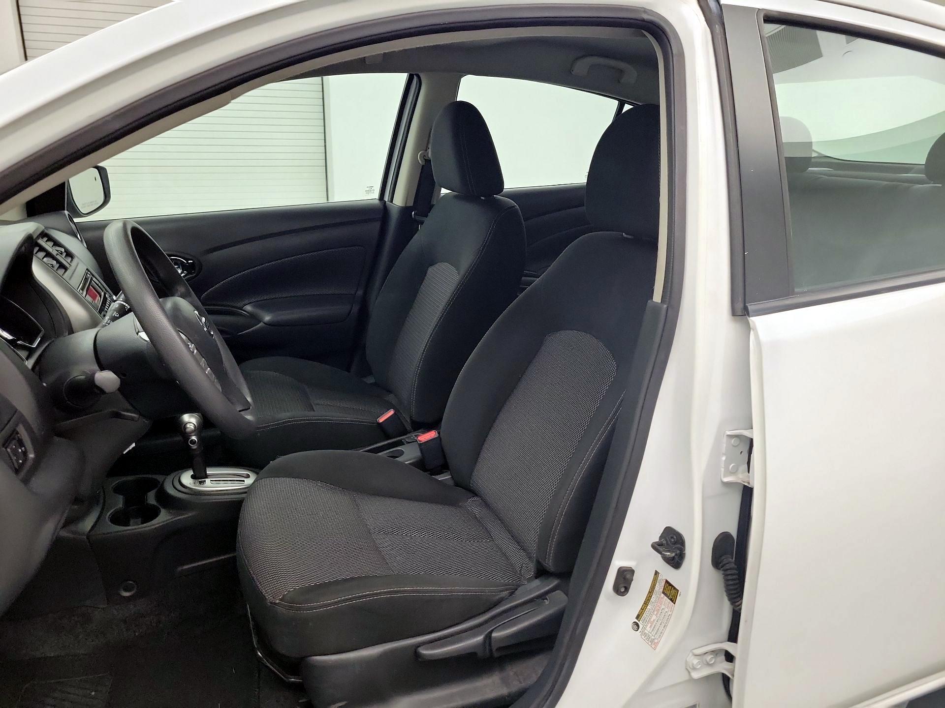 Thumbnail: 2018 Nissan Versa - 11