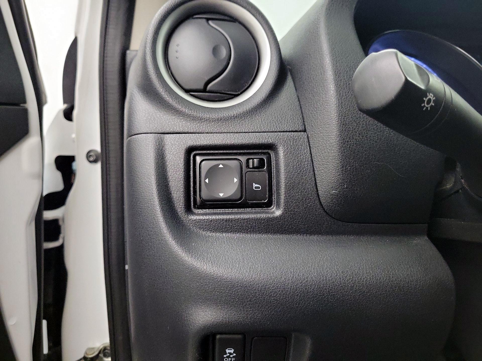 Thumbnail: 2018 Nissan Versa - 13