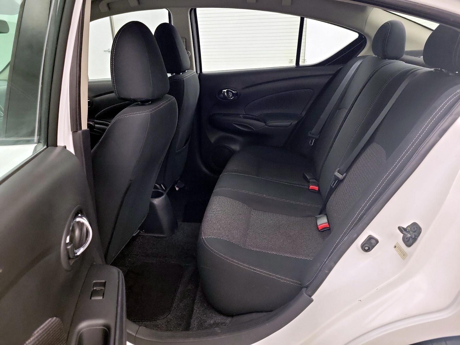 Thumbnail: 2018 Nissan Versa - 18