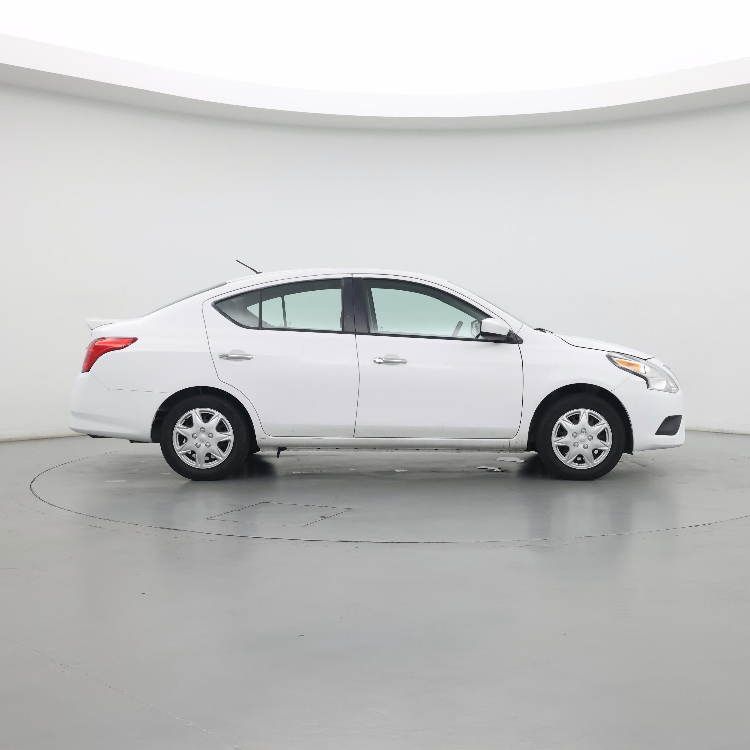 Thumbnail: 2018 Nissan Versa - 7