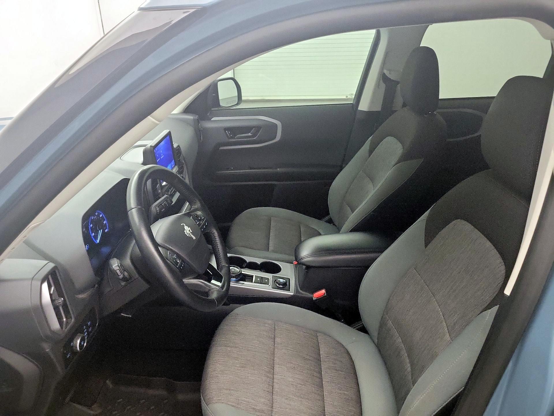 Thumbnail: 2023 Ford Bronco Sport - 11