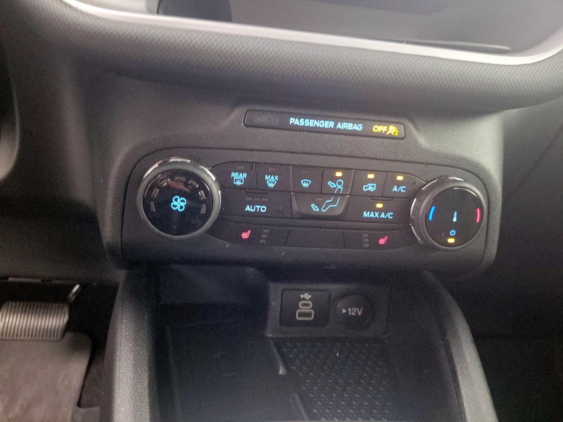 Thumbnail: 2023 Ford Bronco Sport - 16