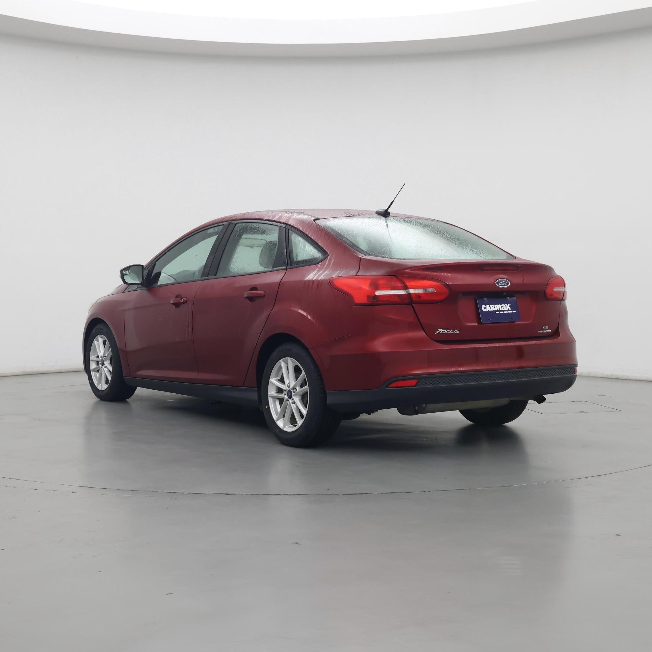 Thumbnail: 2016 Ford Focus - 2