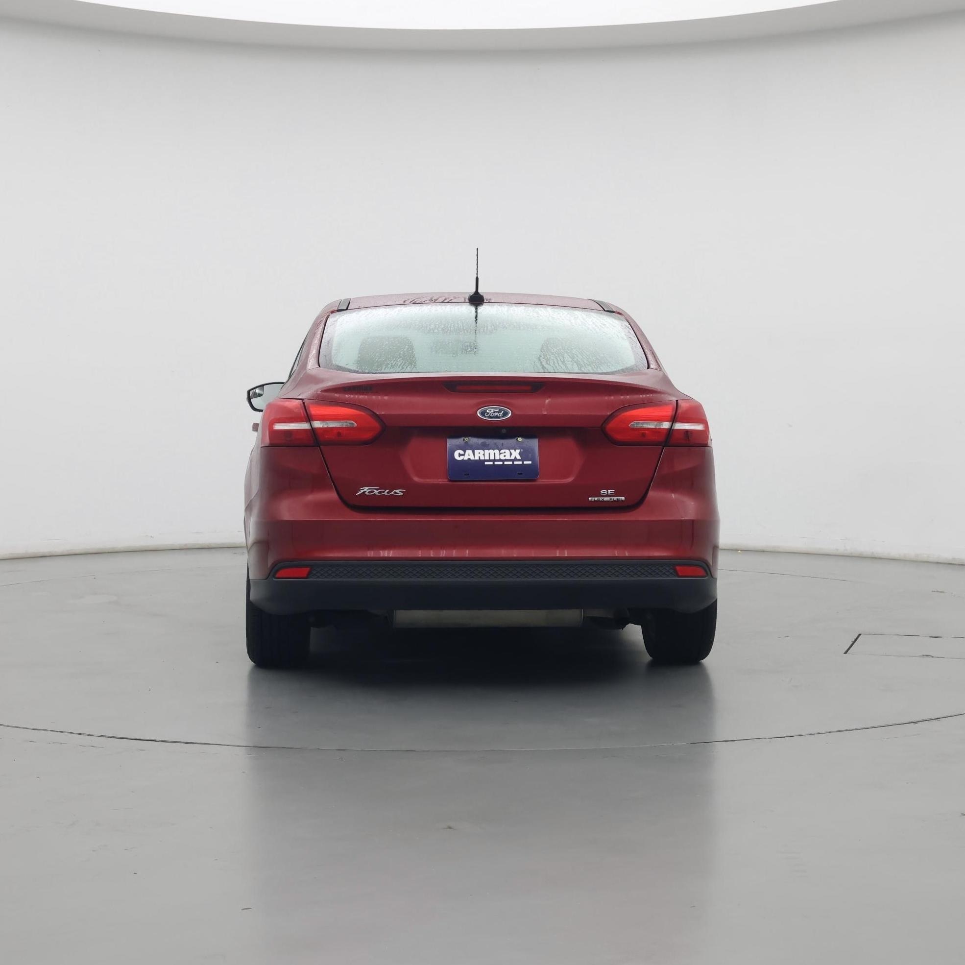 Thumbnail: 2016 Ford Focus - 6
