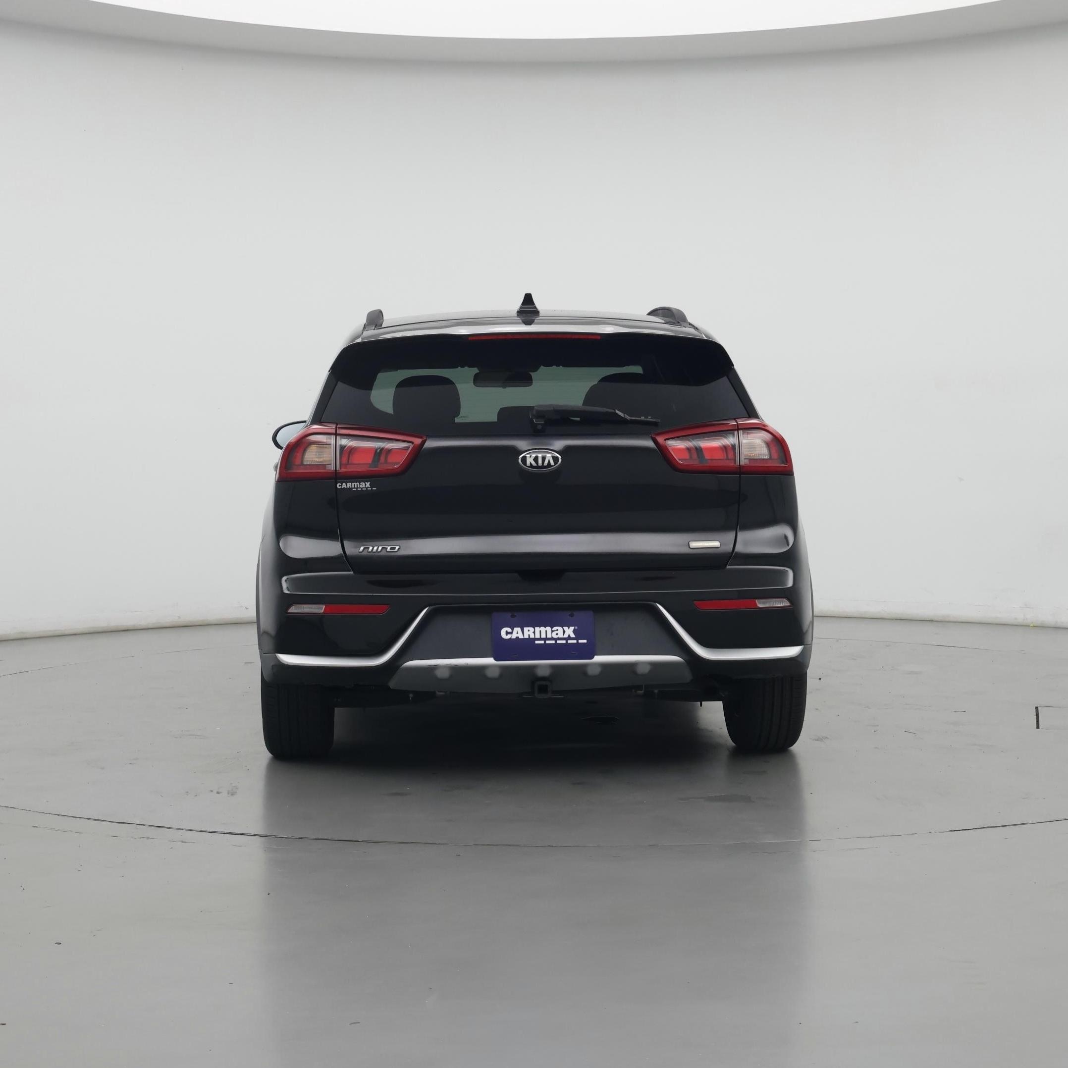 Thumbnail: 2017 Kia Niro - 3