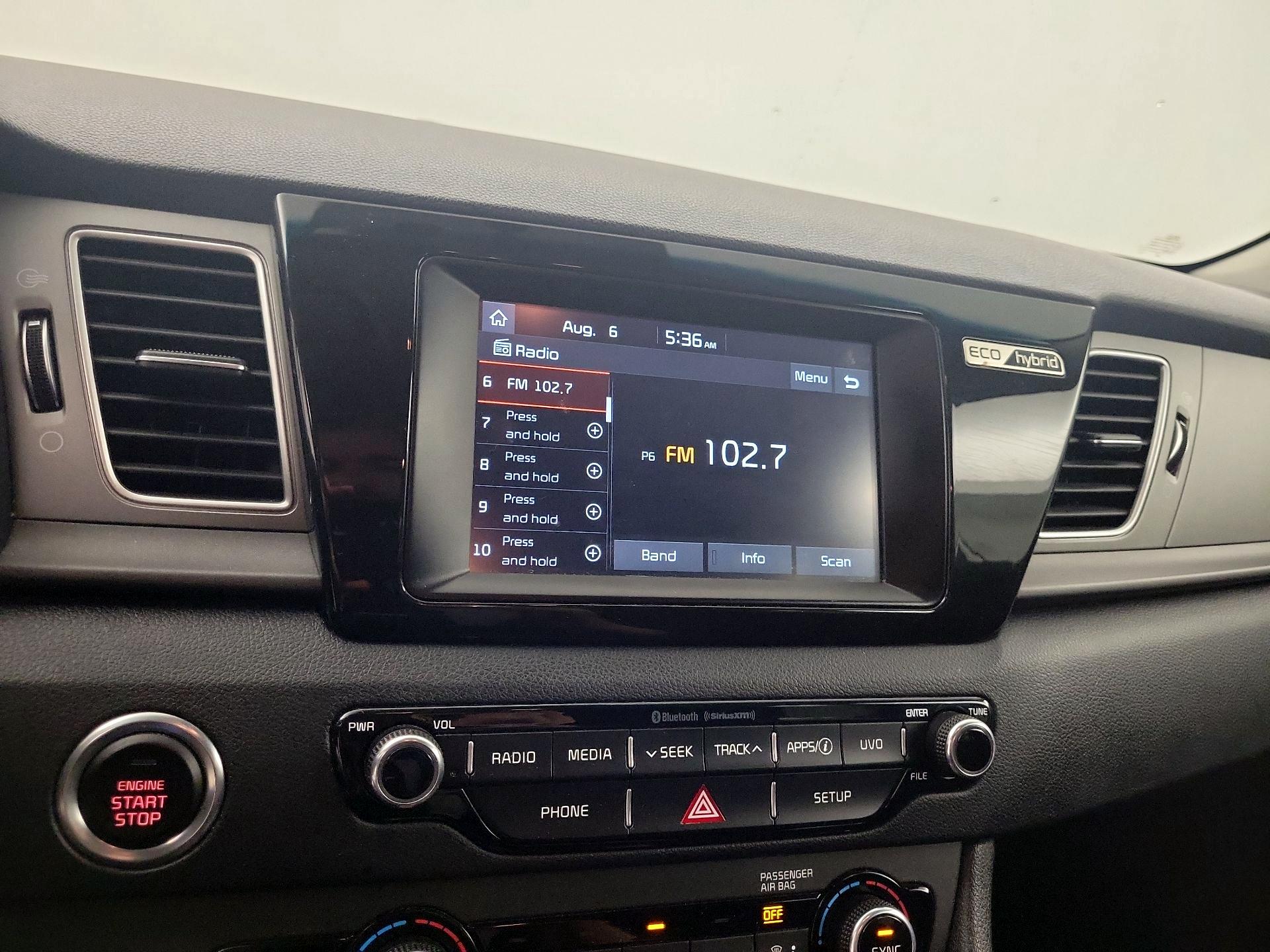 Thumbnail: 2019 Kia Niro - 15