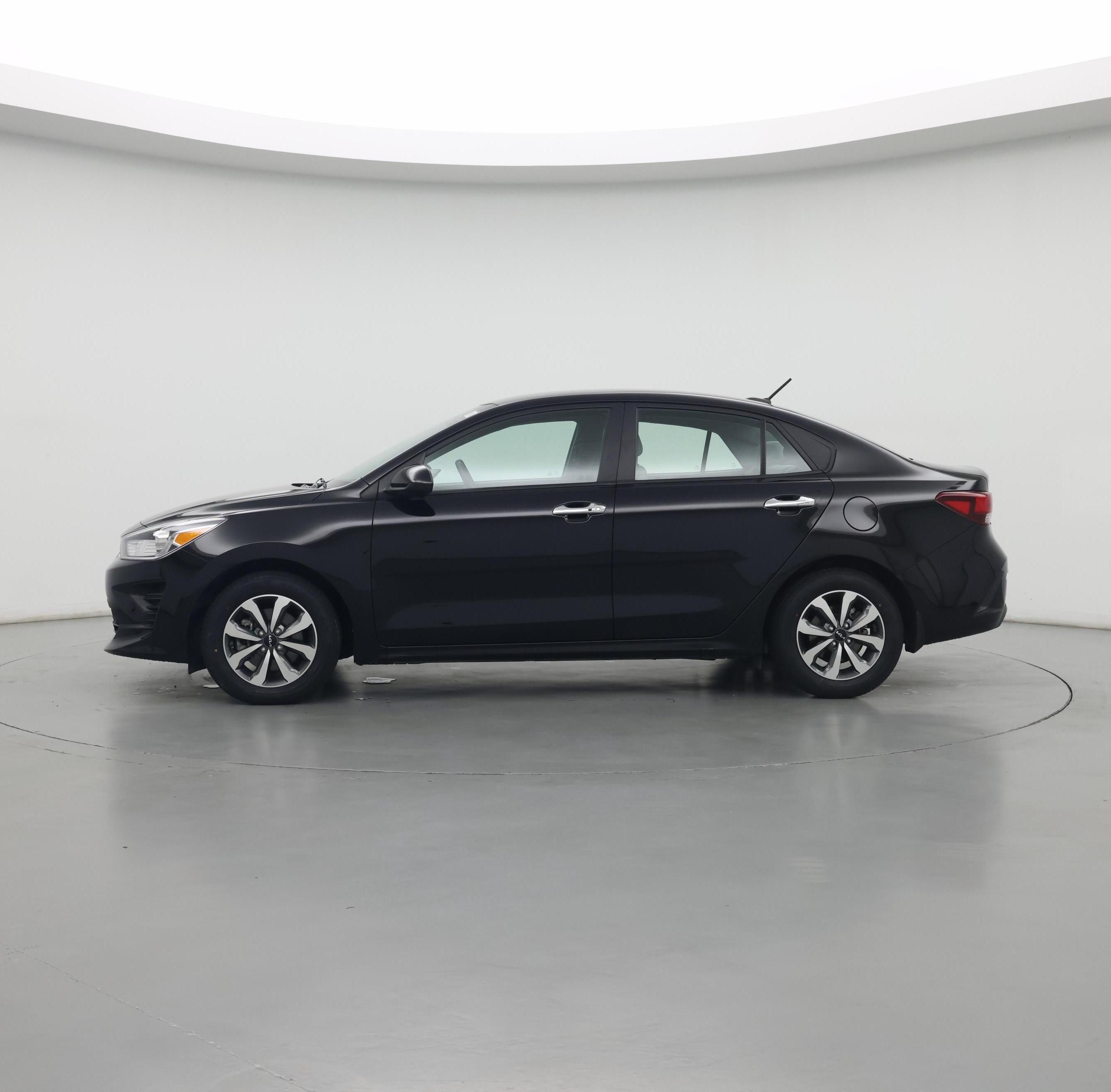 Thumbnail: 2023 Kia Rio - 3
