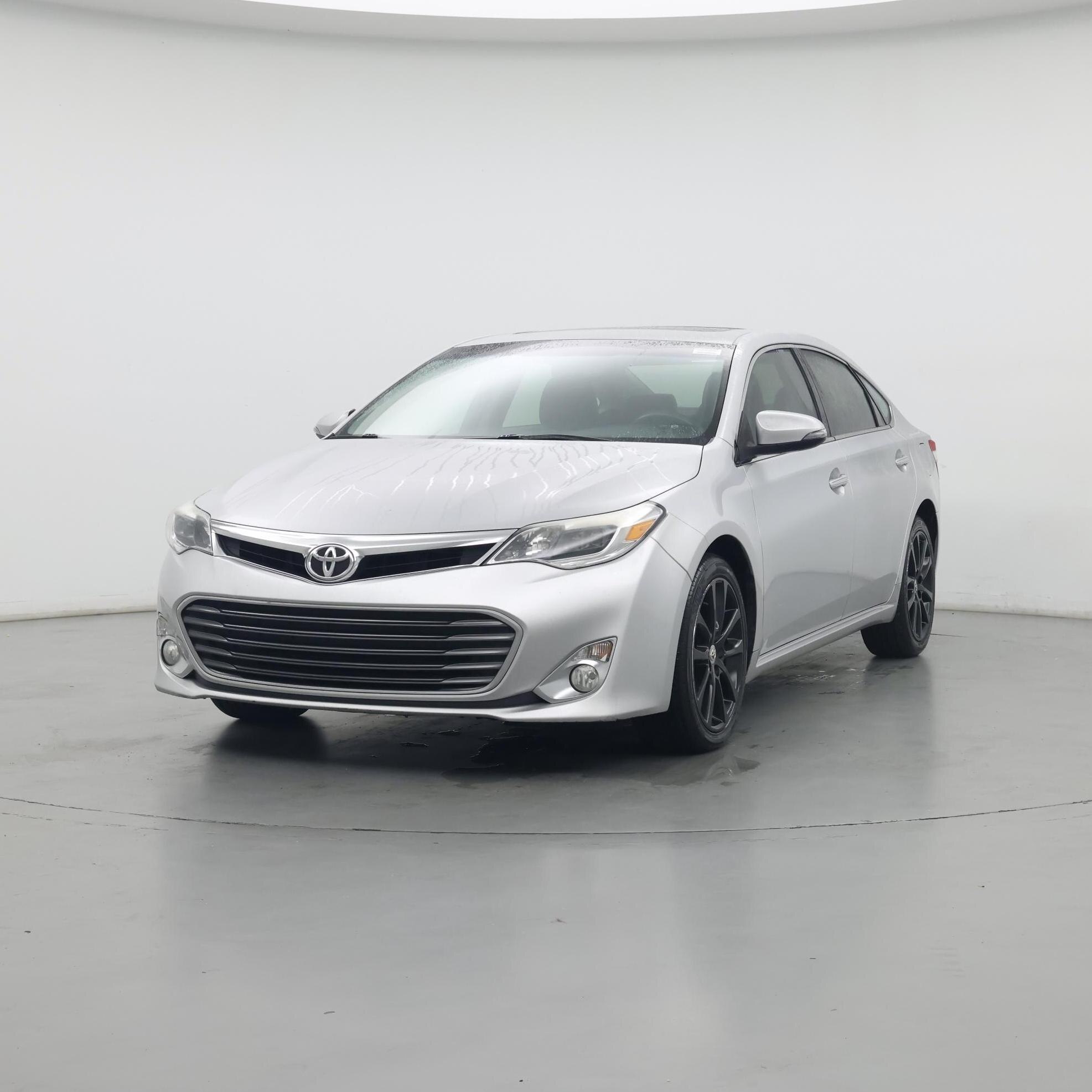 Thumbnail: 2013 Toyota Avalon - 4