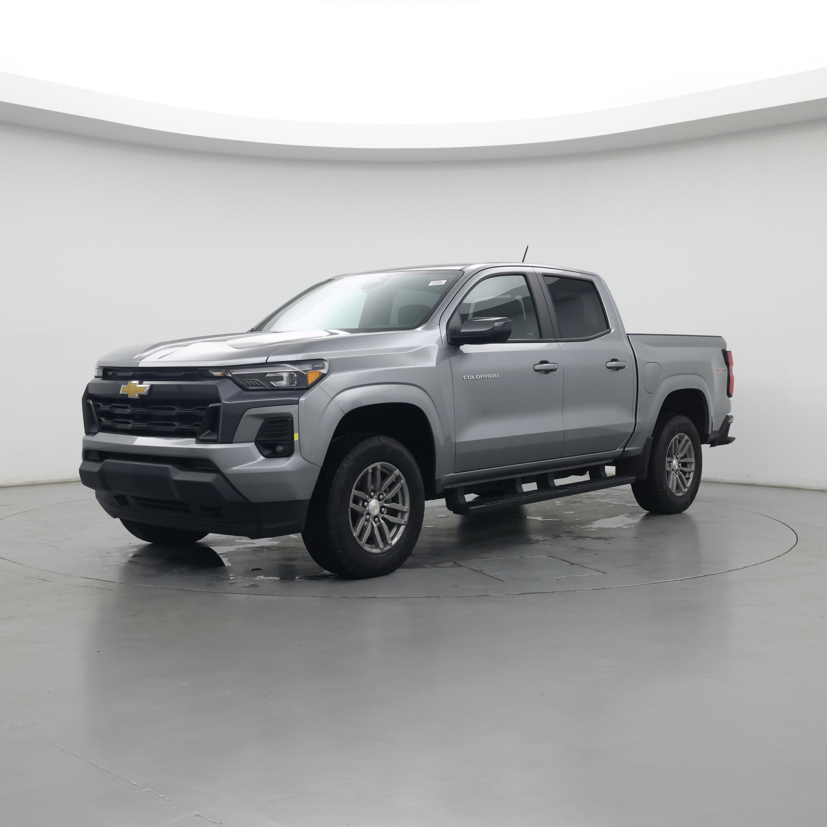 Thumbnail: 2024 Chevrolet Colorado - 5