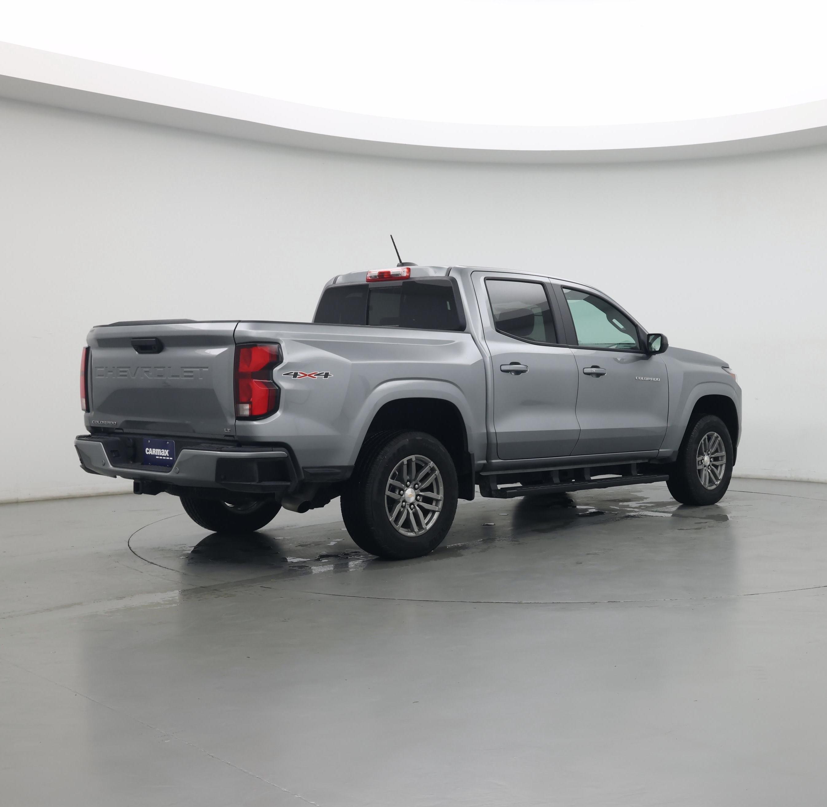 Thumbnail: 2024 Chevrolet Colorado - 8