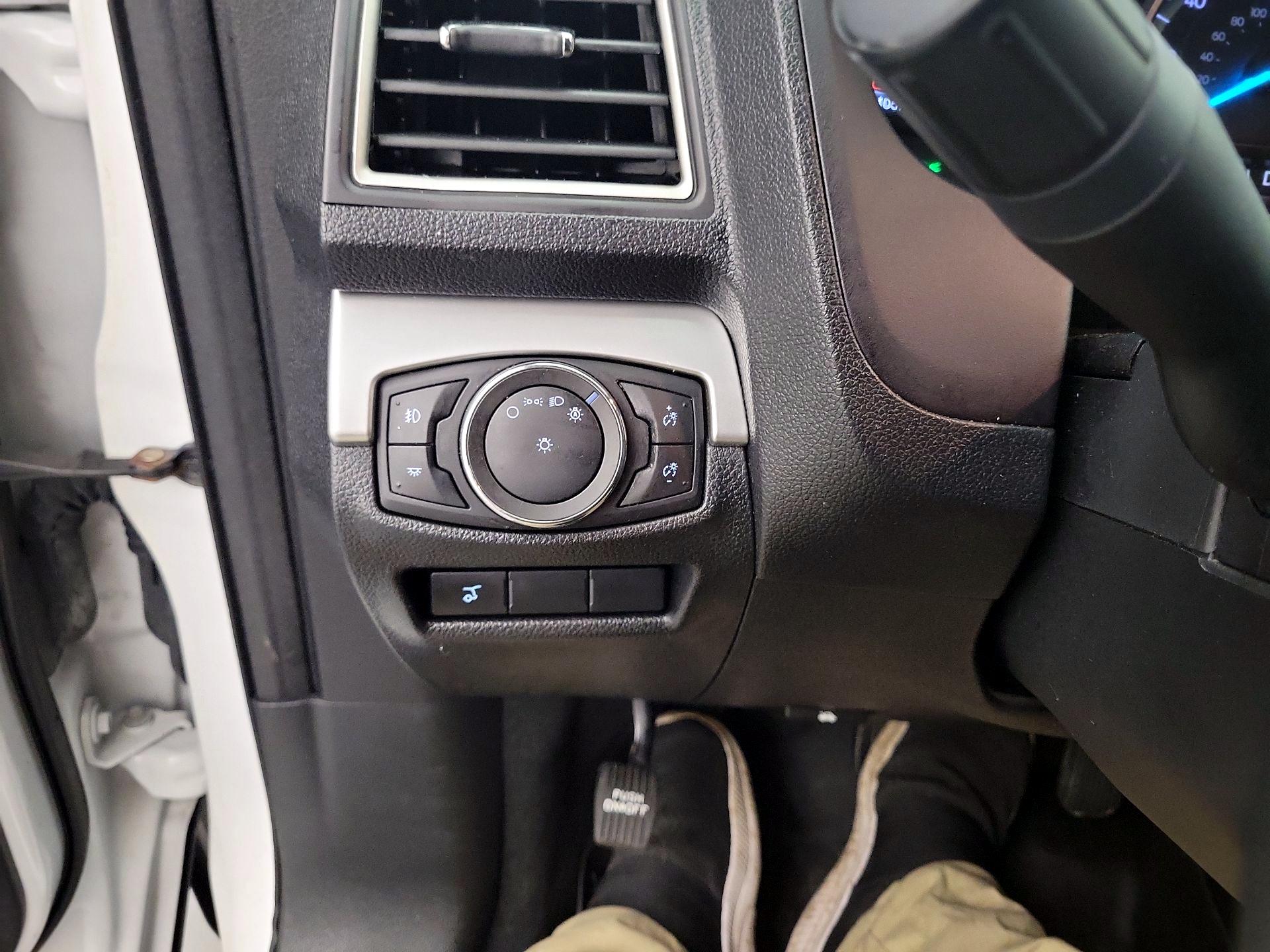 Thumbnail: 2017 Ford Explorer - 13