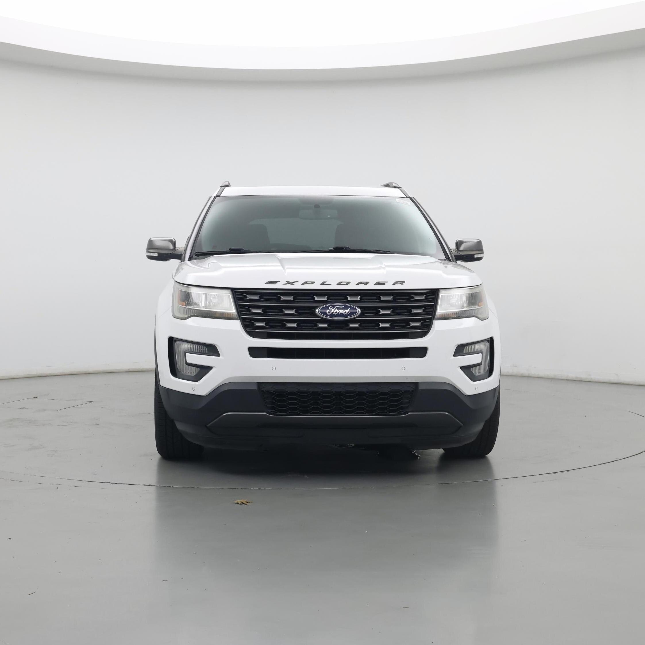 Thumbnail: 2017 Ford Explorer - 5