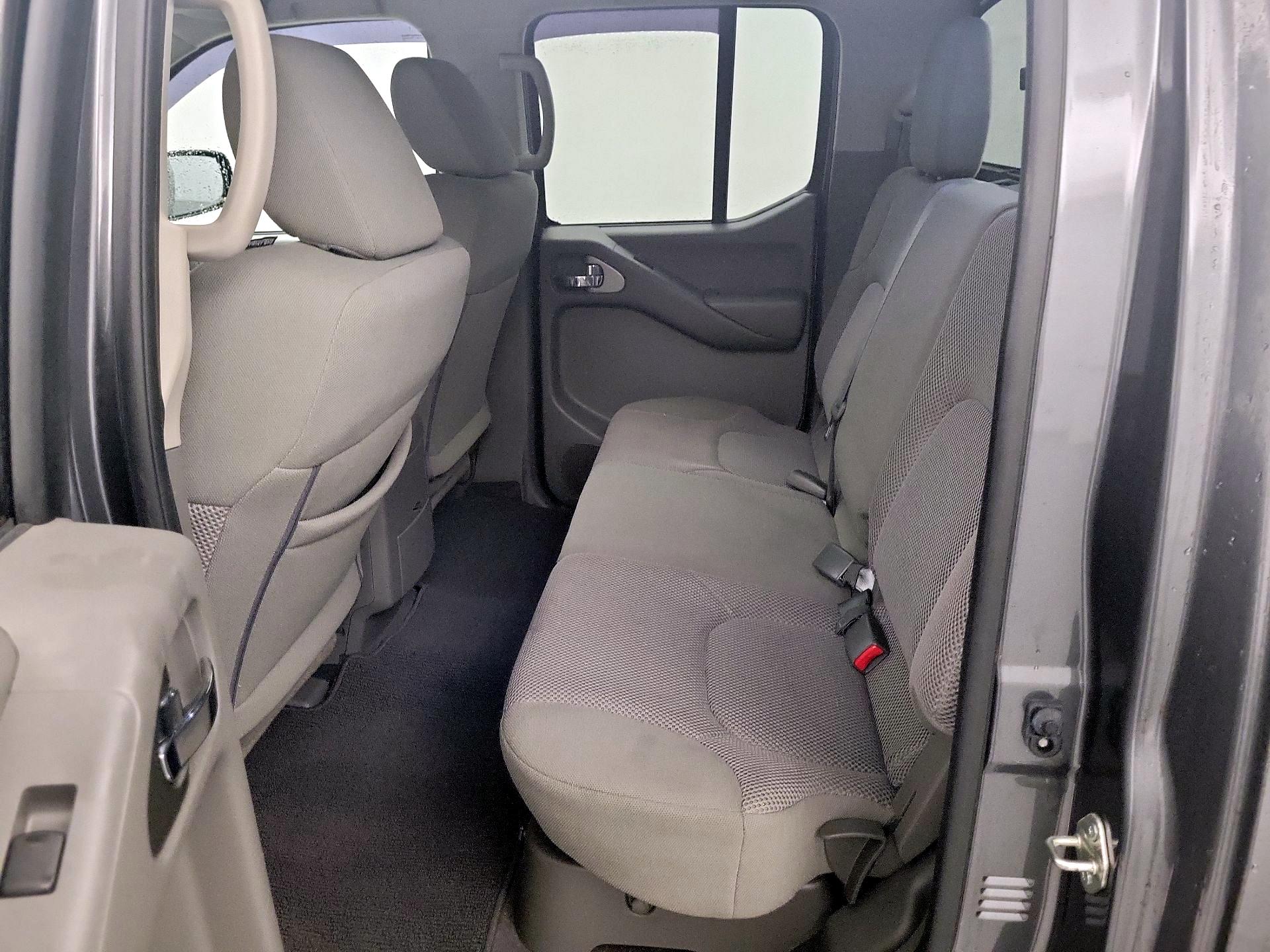 Thumbnail: 2019 Nissan Frontier - 19