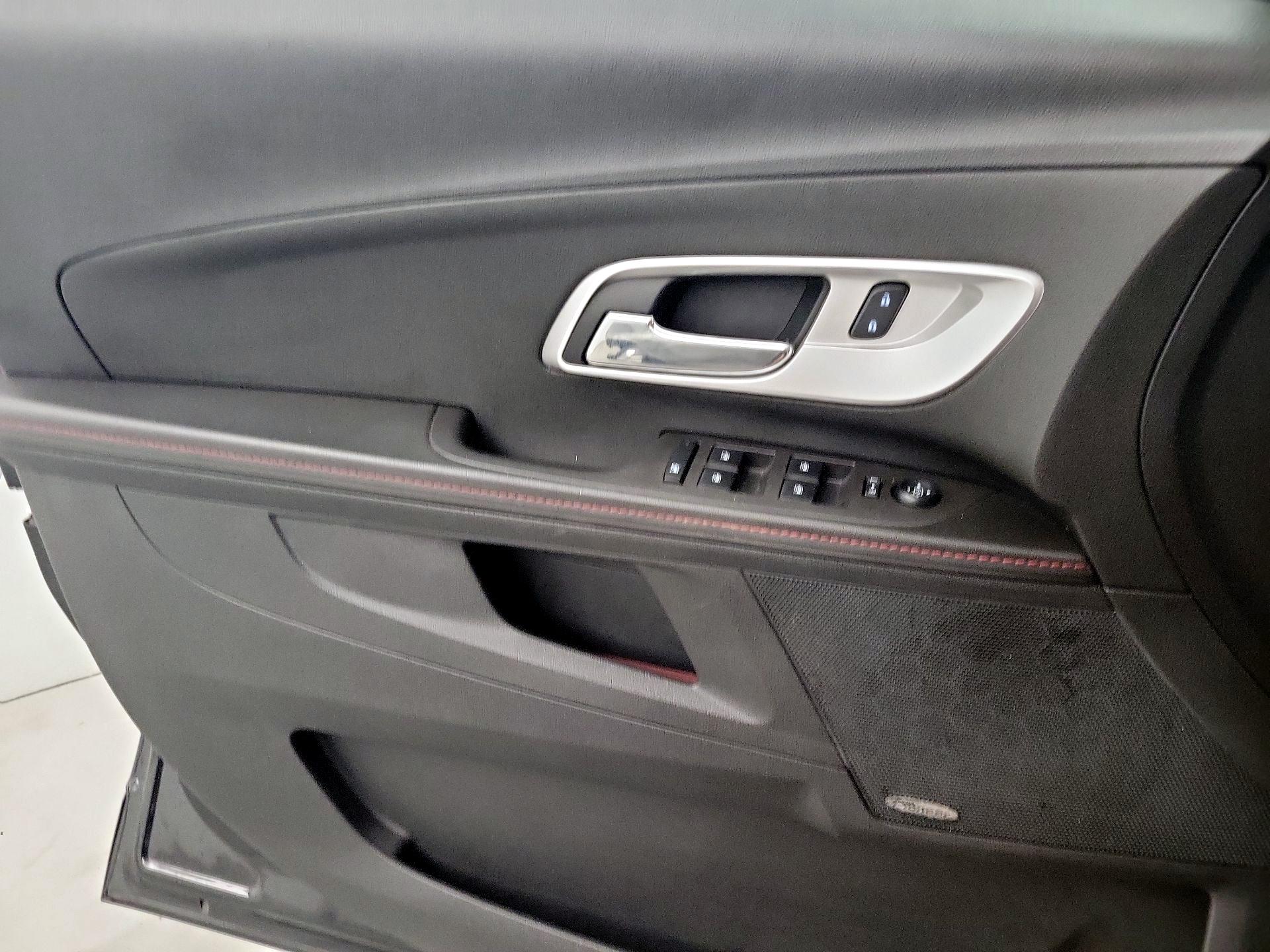 Thumbnail: 2014 Chevrolet Equinox - 12
