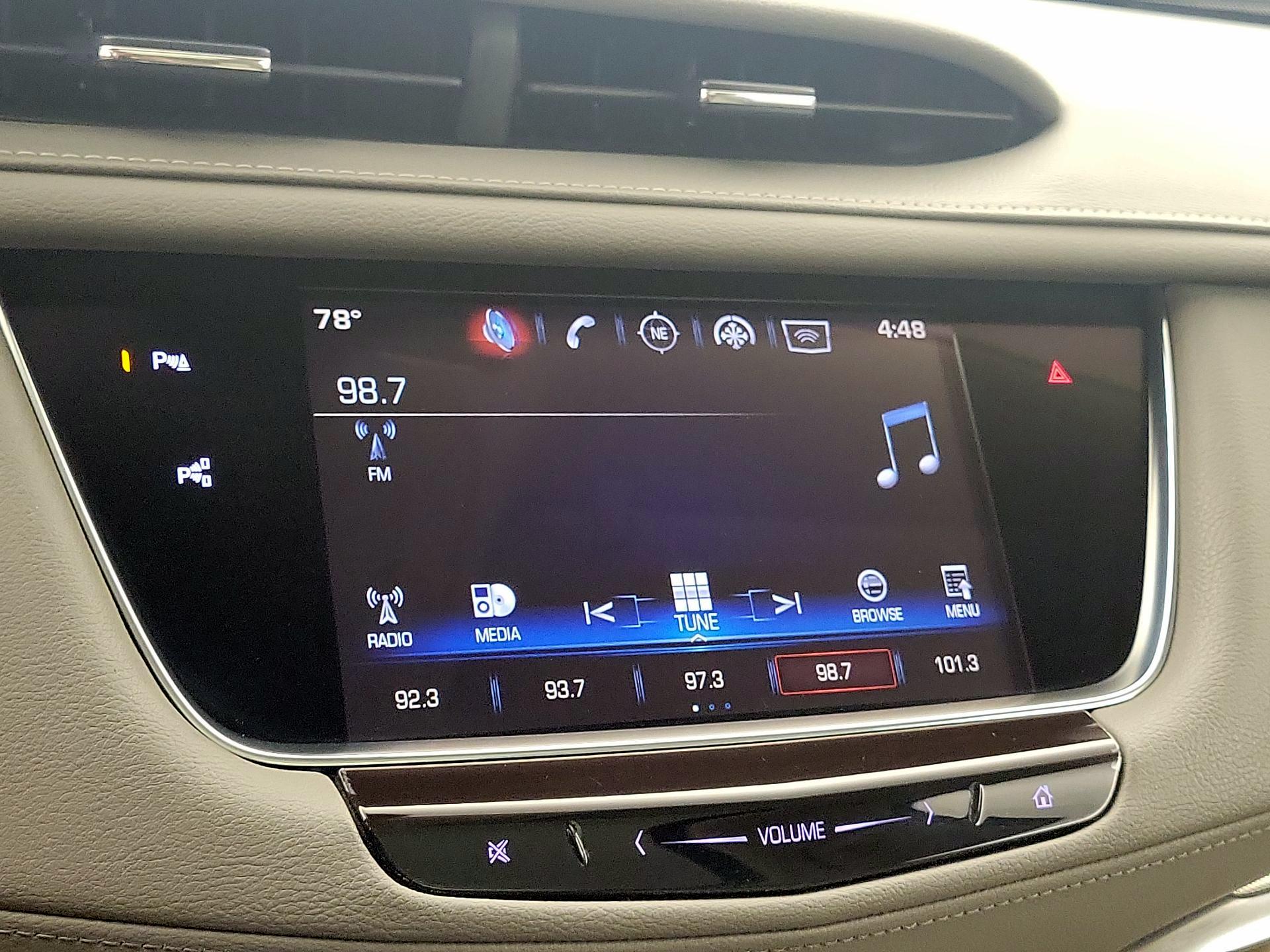 Thumbnail: 2017 Cadillac XT5 - 16