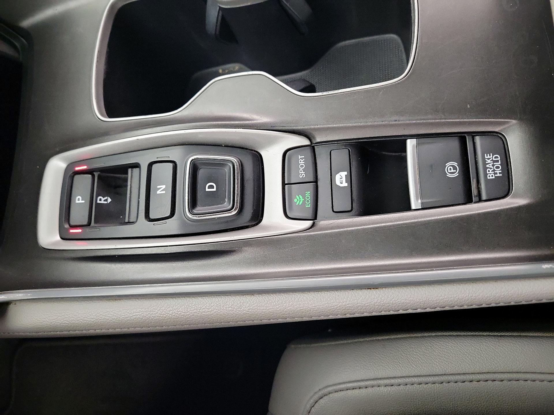 Thumbnail: 2019 Honda Accord - 17