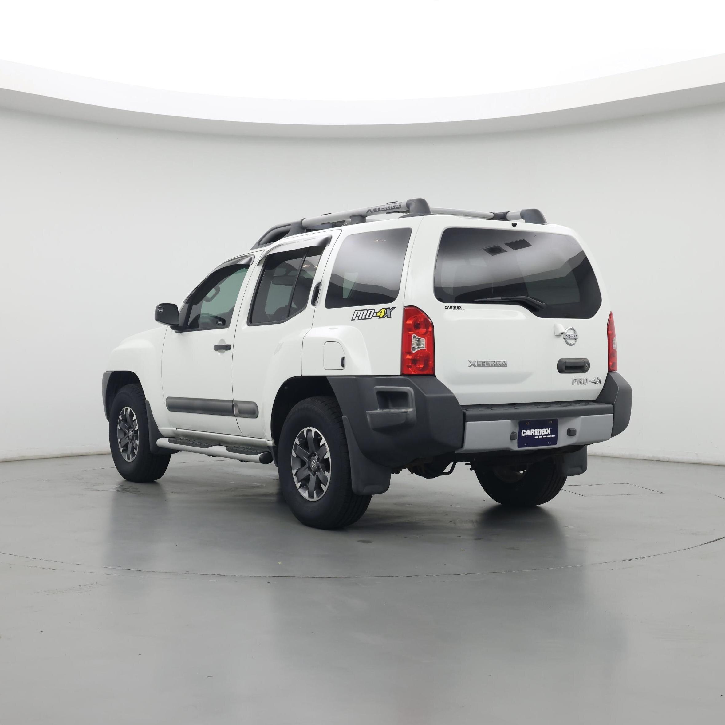 Thumbnail: 2015 Nissan Xterra - 2