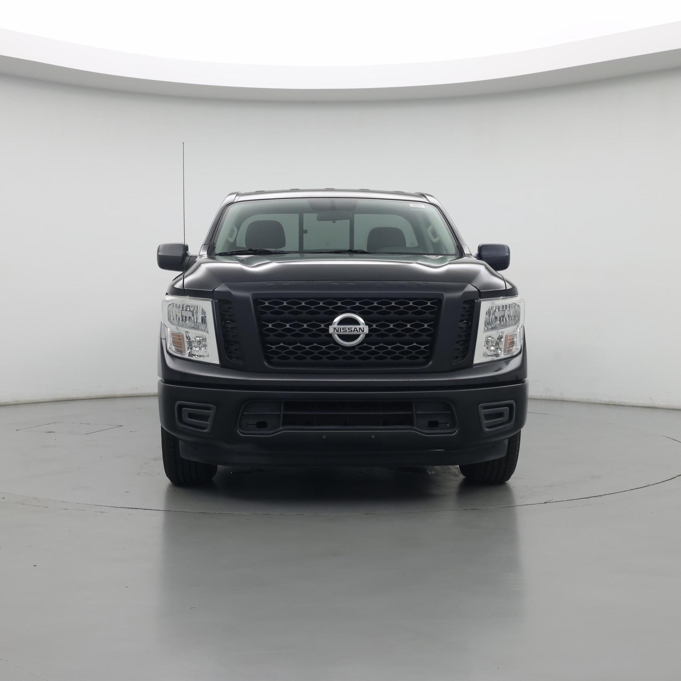 Thumbnail: 2017 Nissan Titan - 5