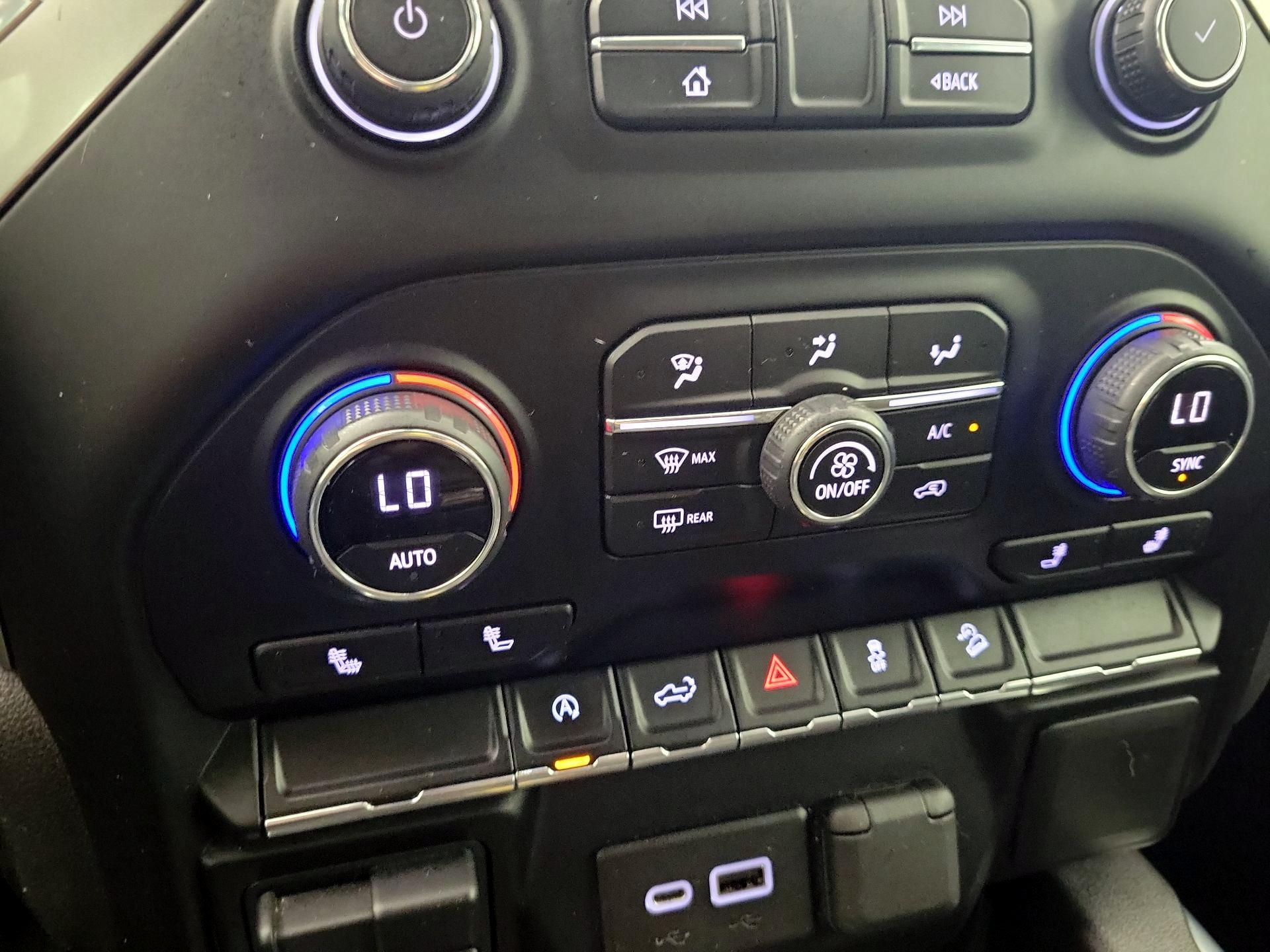 Thumbnail: 2021 Chevrolet Silverado 1500 - 16