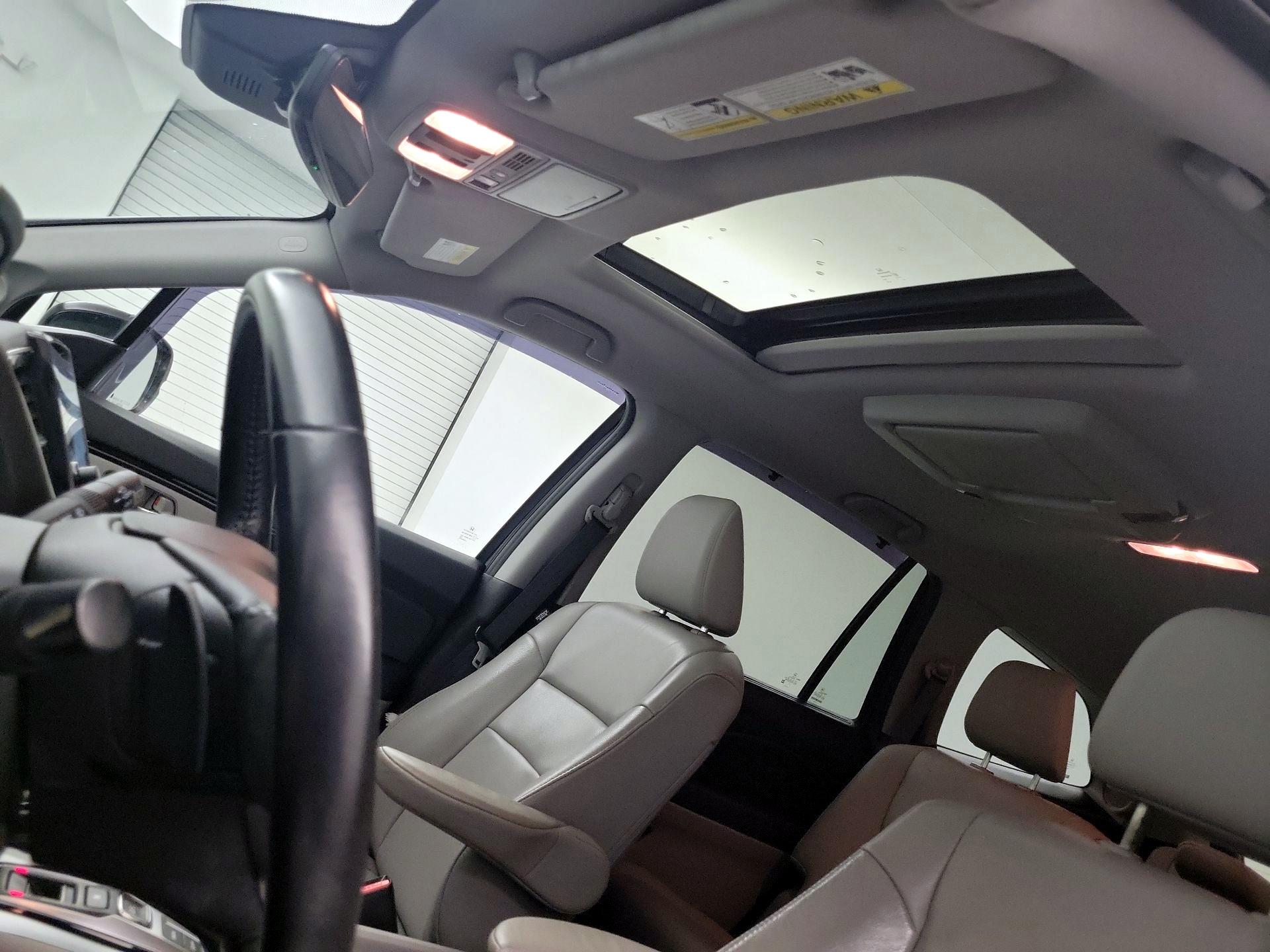 Thumbnail: 2019 Honda Pilot - 20