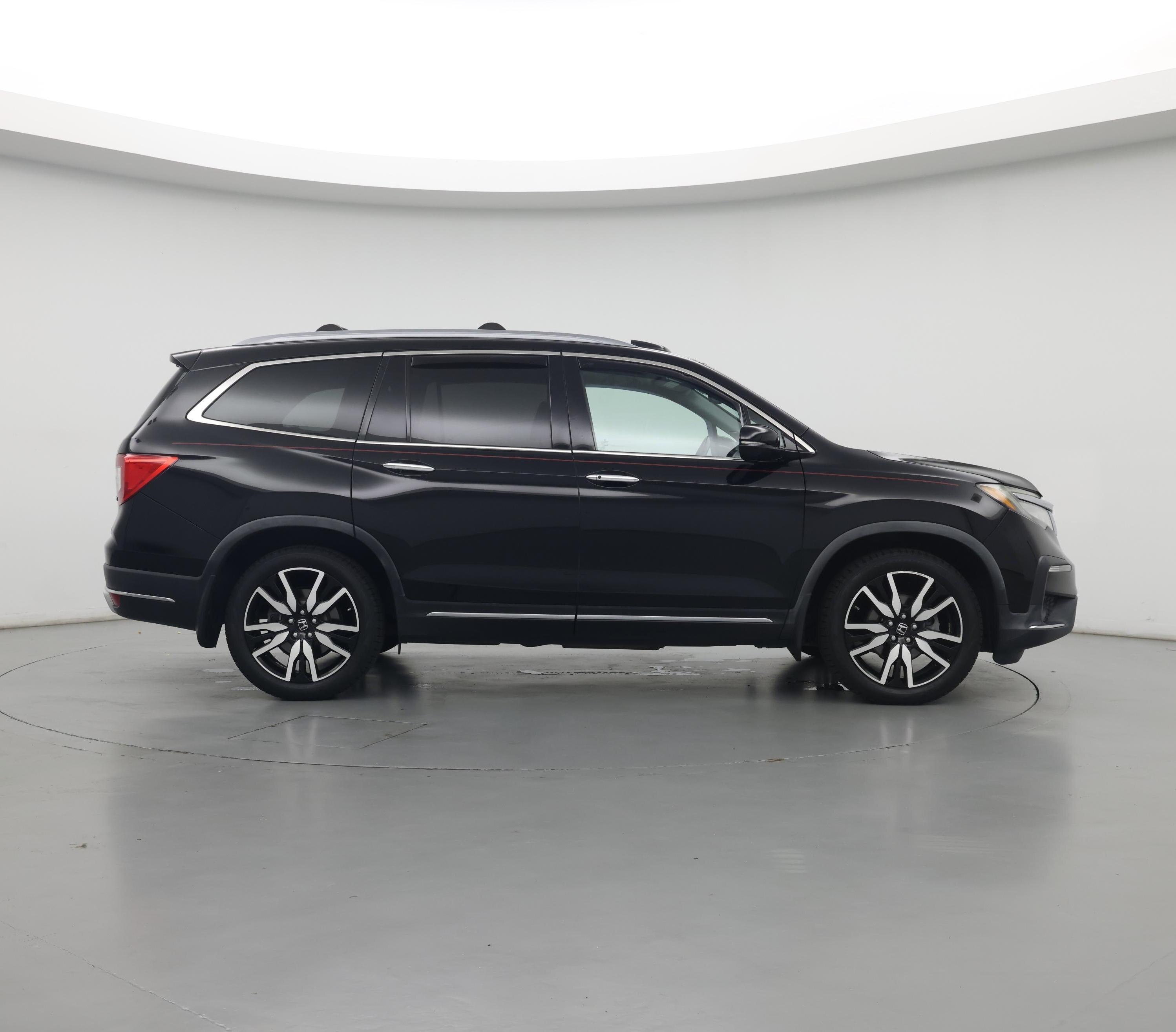 Thumbnail: 2019 Honda Pilot - 7