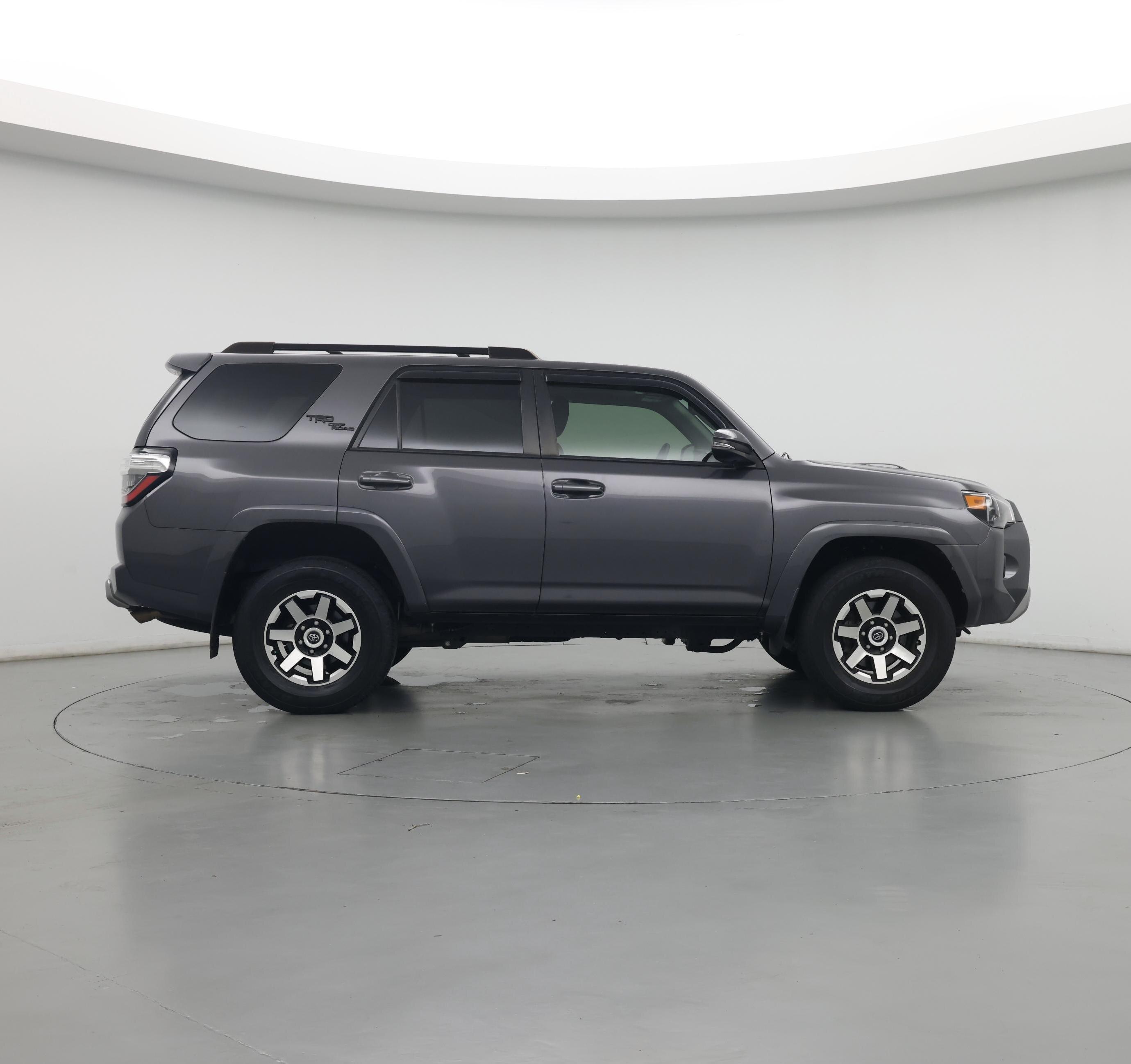 Thumbnail: 2021 Toyota 4Runner - 7