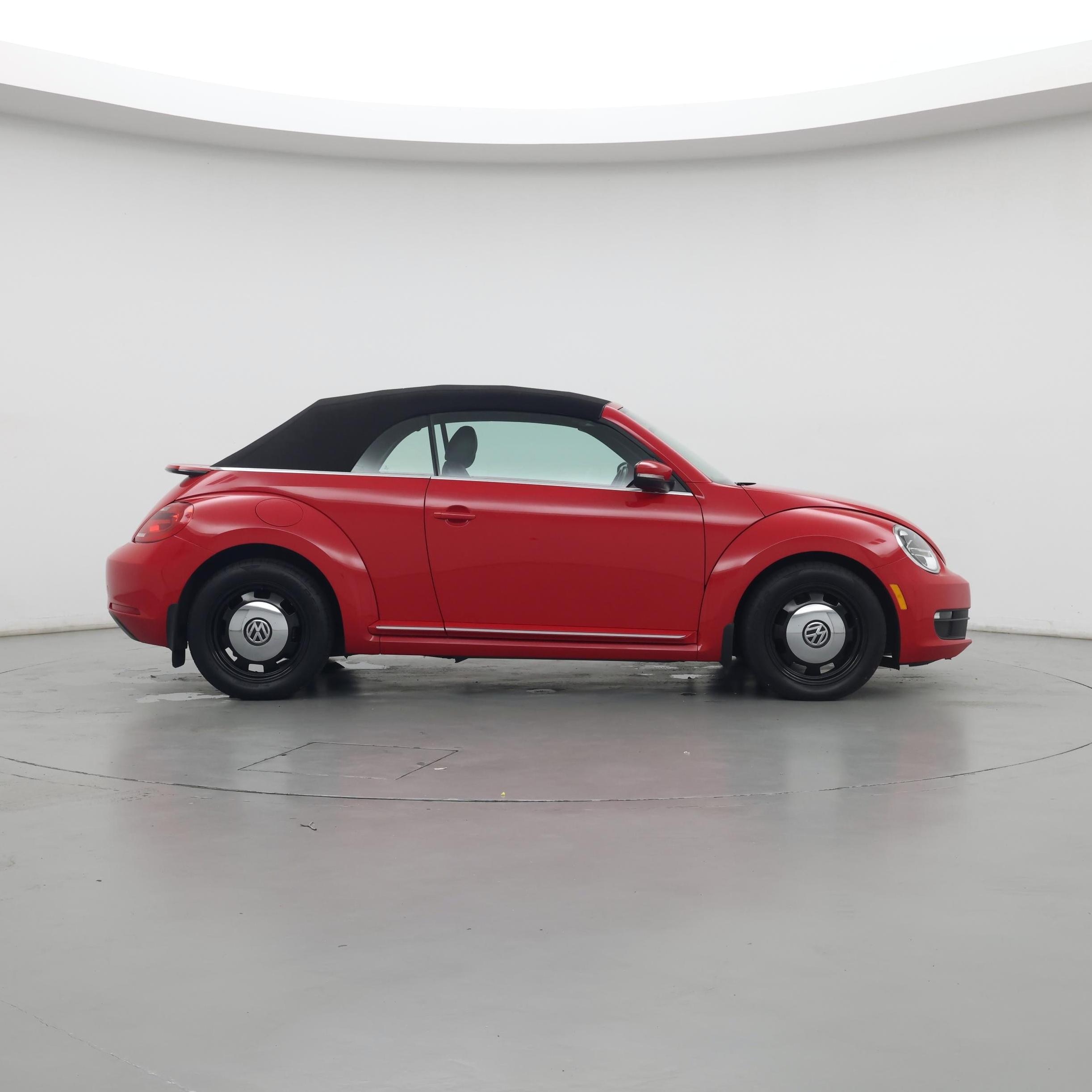 Thumbnail: 2014 Volkswagen Beetle - 7