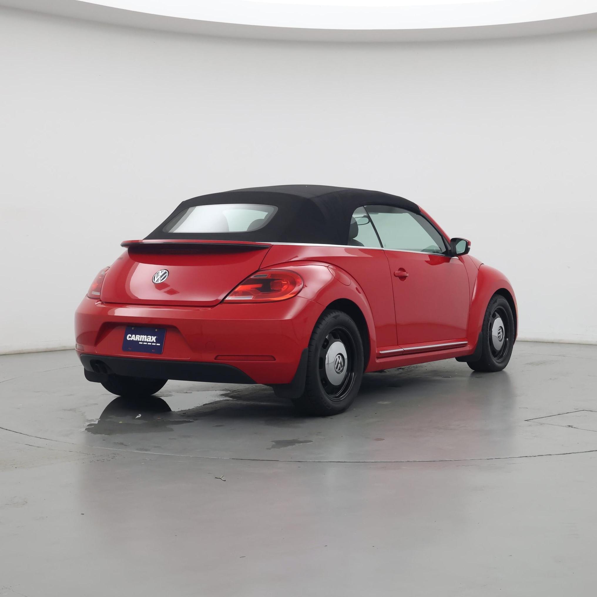 Thumbnail: 2014 Volkswagen Beetle - 8