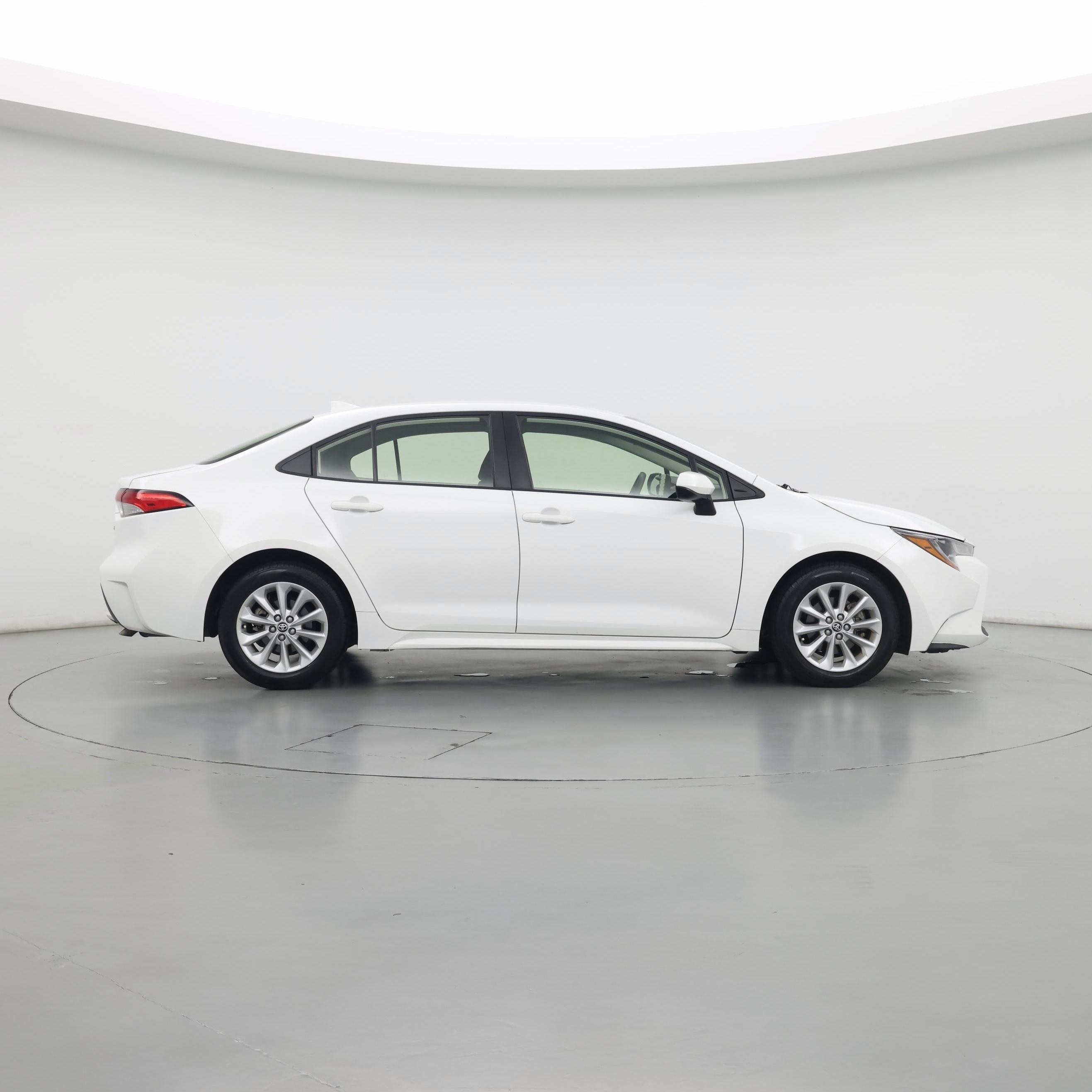 Thumbnail: 2022 Toyota Corolla - 7