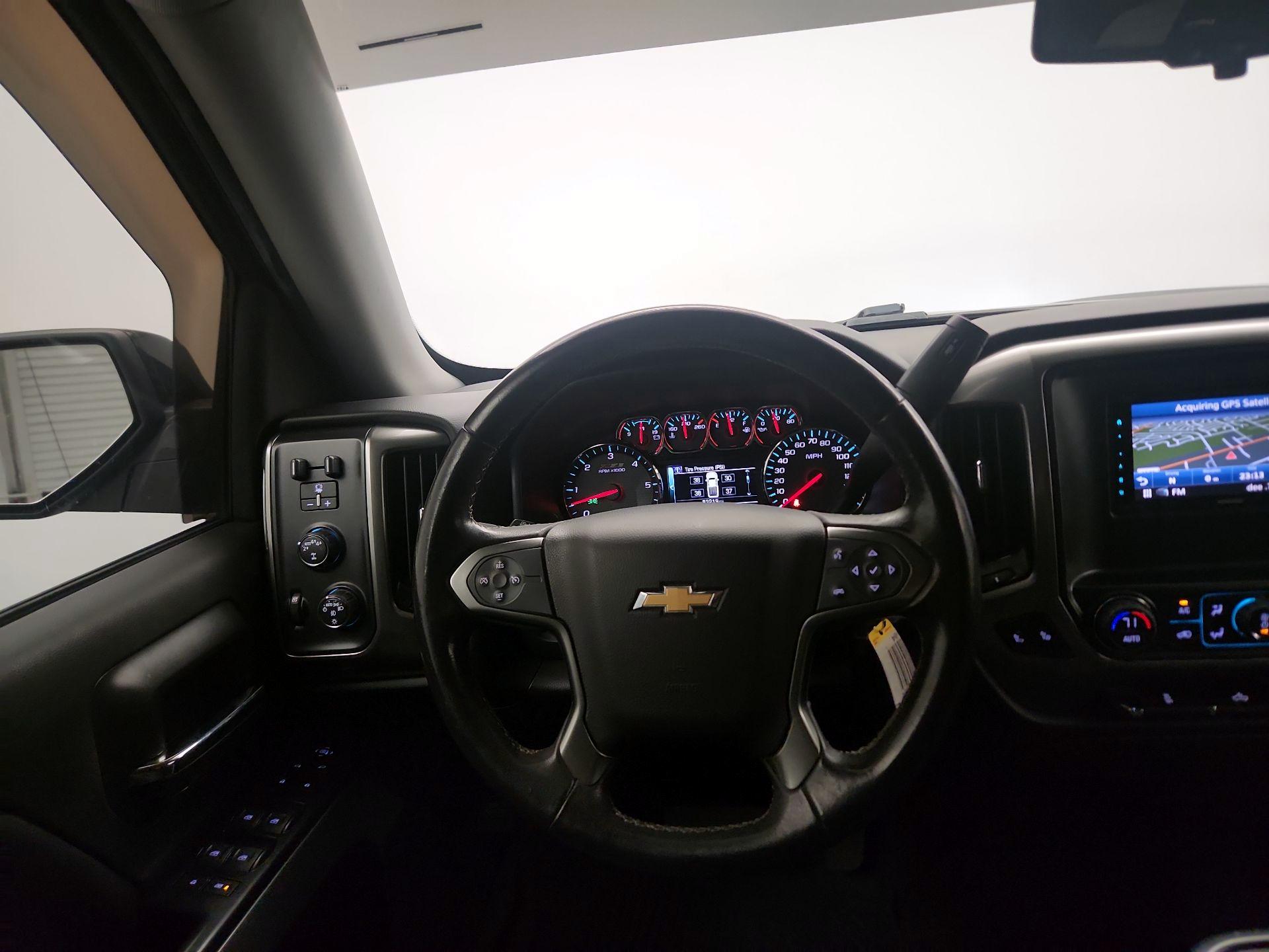 Thumbnail: 2018 Chevrolet Silverado 1500 - 10