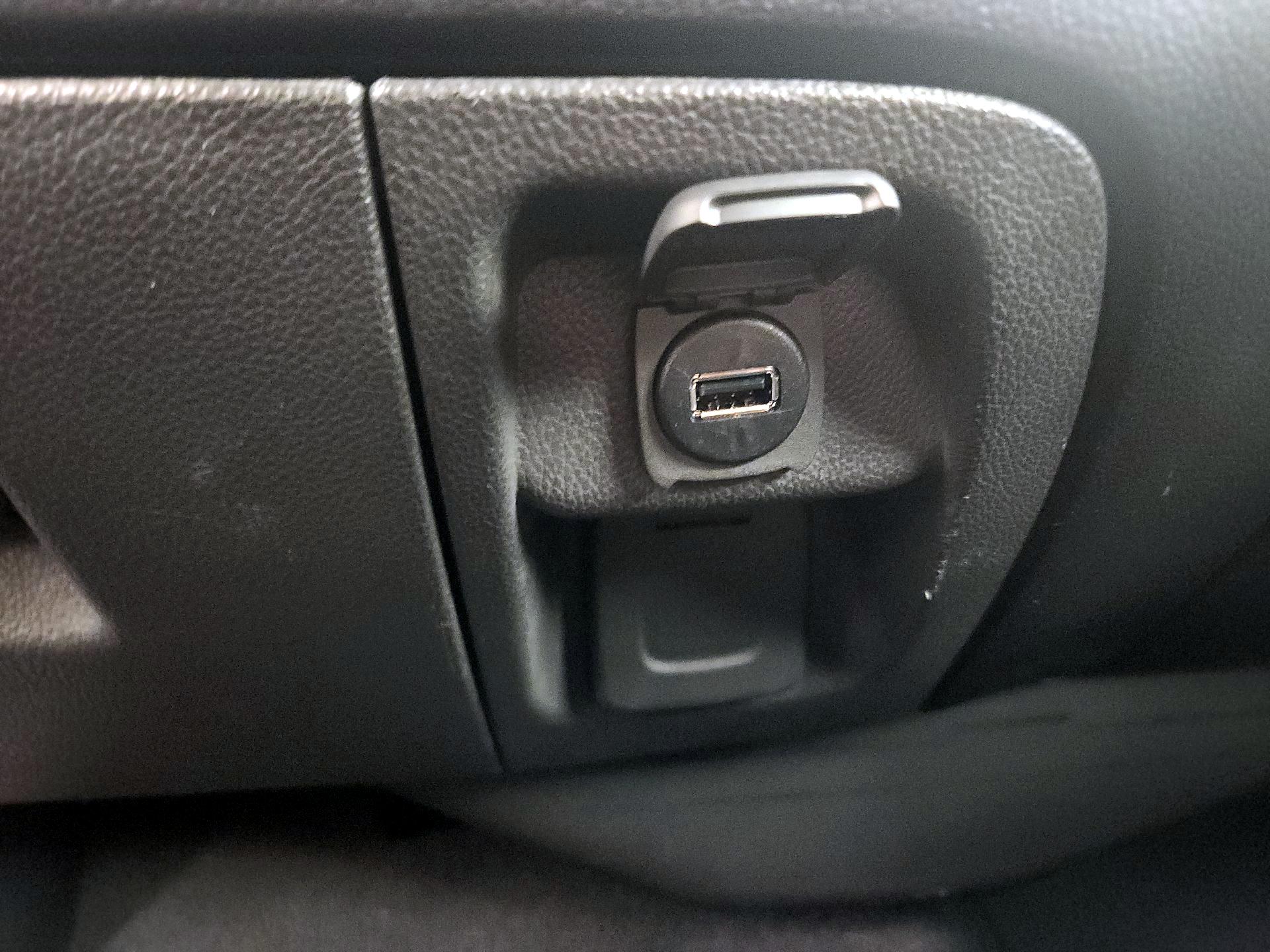 Thumbnail: 2018 Chevrolet Silverado 1500 - 18