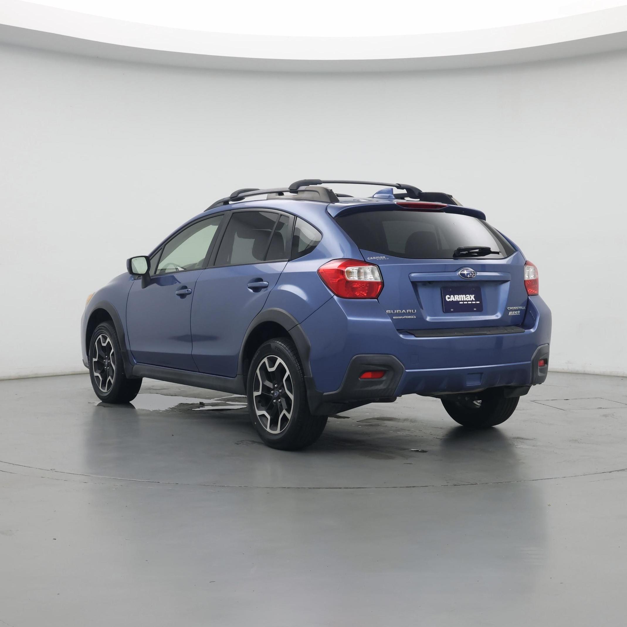 Thumbnail: 2017 Subaru Crosstrek - 2