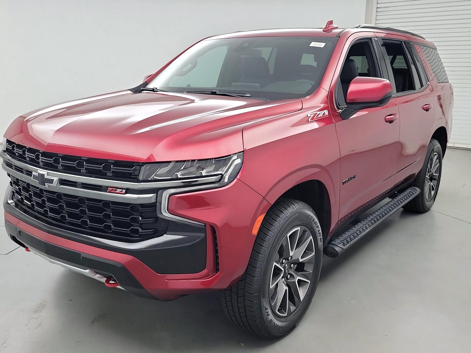 Thumbnail: 2022 Chevrolet Tahoe - 3