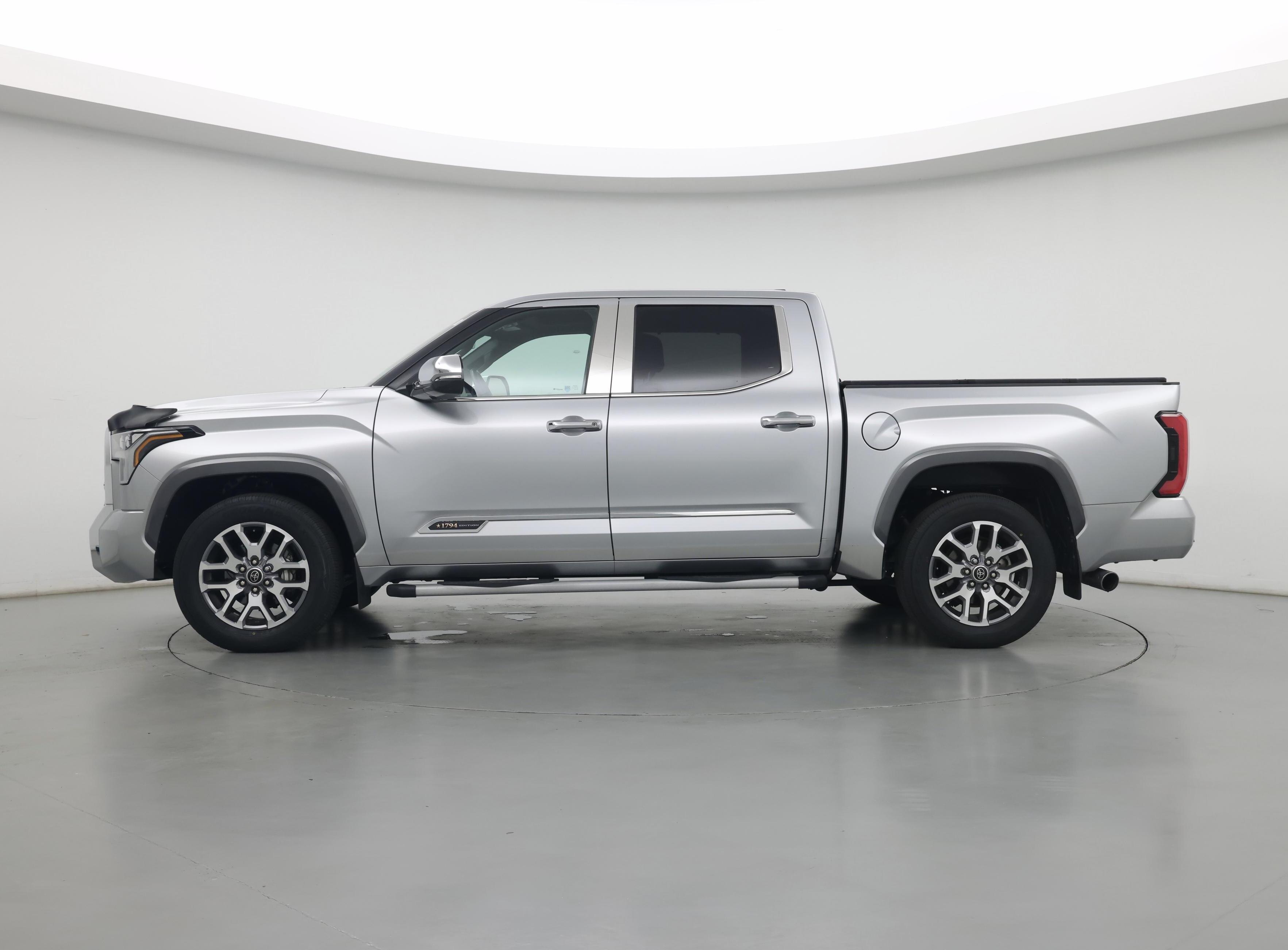 Thumbnail: 2023 Toyota Tundra - 3