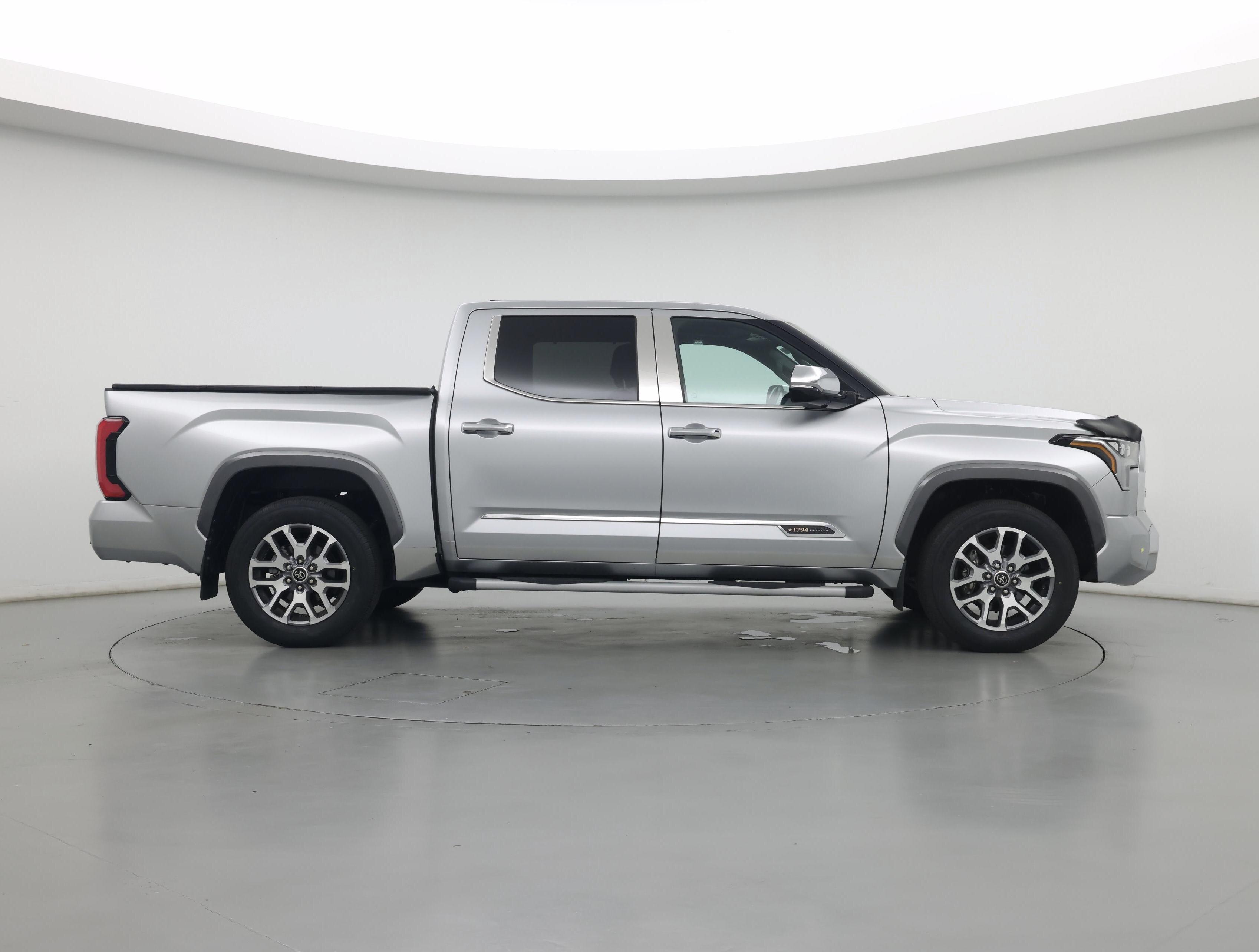Thumbnail: 2023 Toyota Tundra - 7