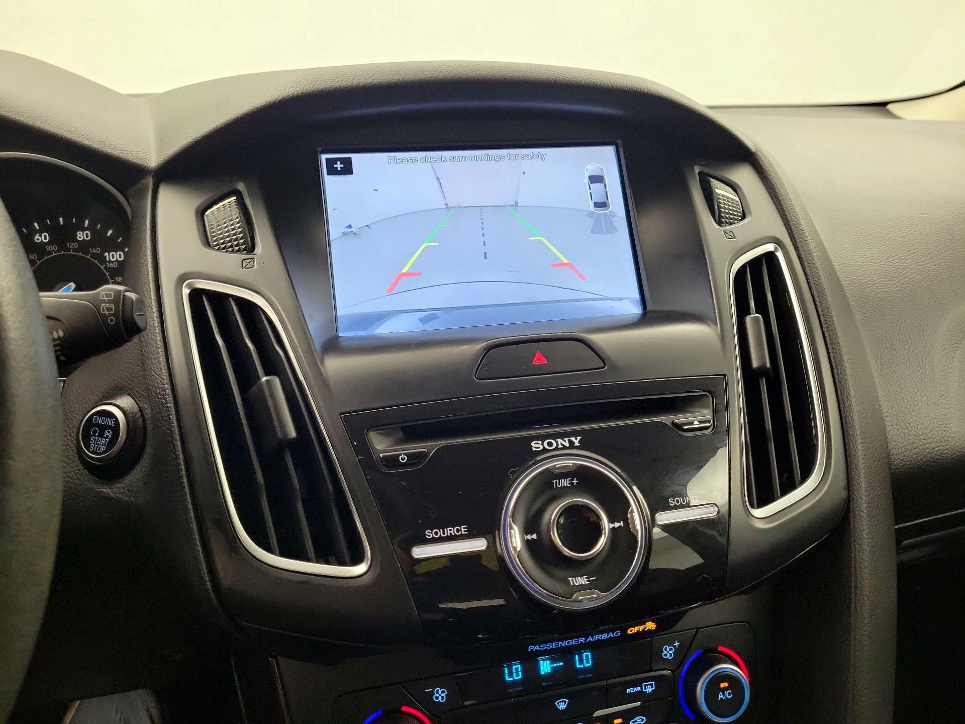 Thumbnail: 2018 Ford Focus - 14