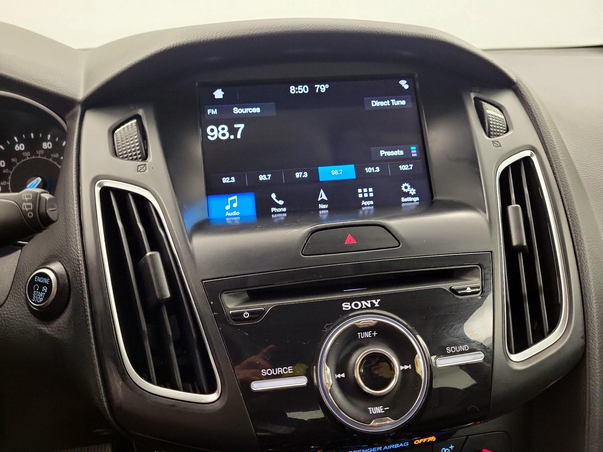 Thumbnail: 2018 Ford Focus - 15