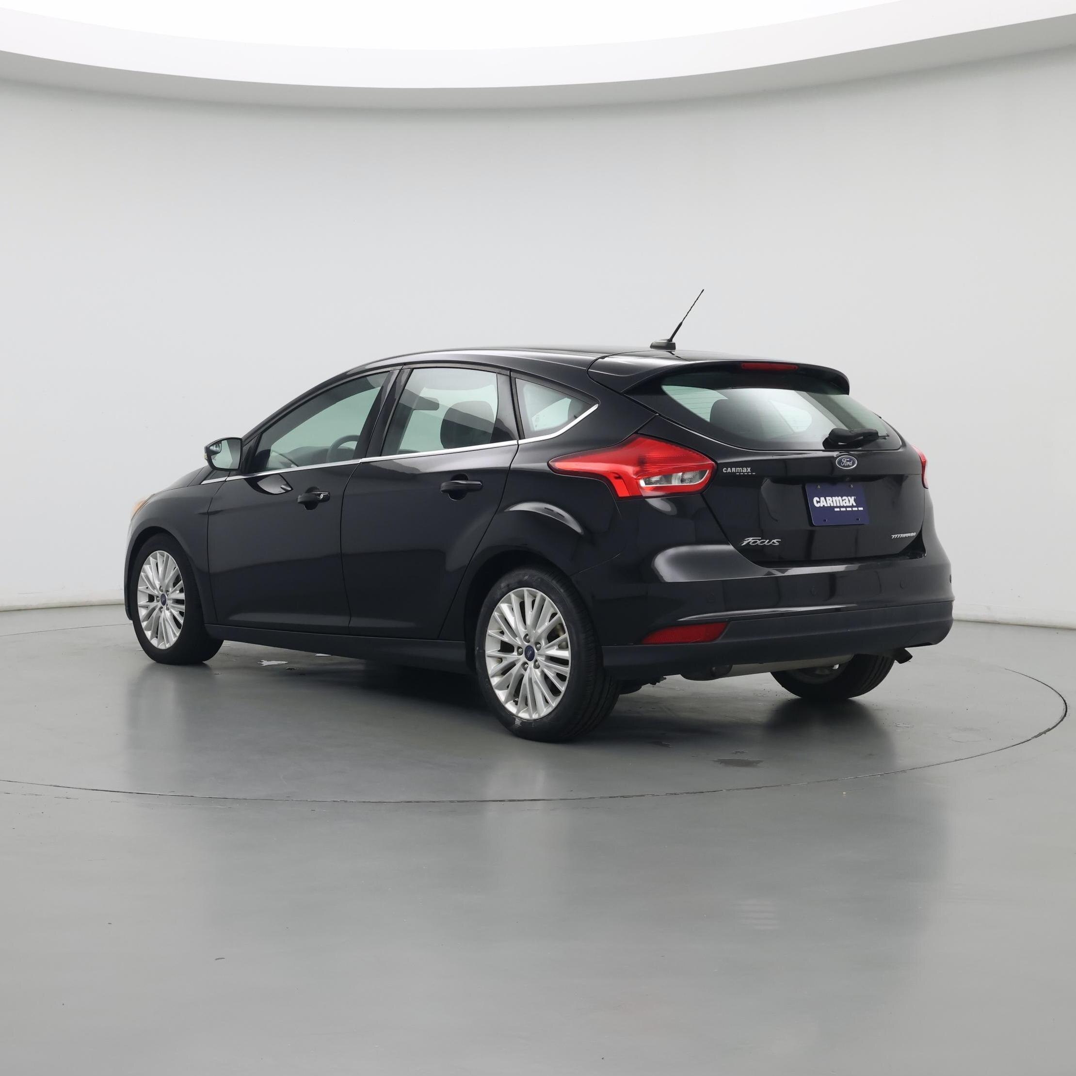 Thumbnail: 2018 Ford Focus - 2