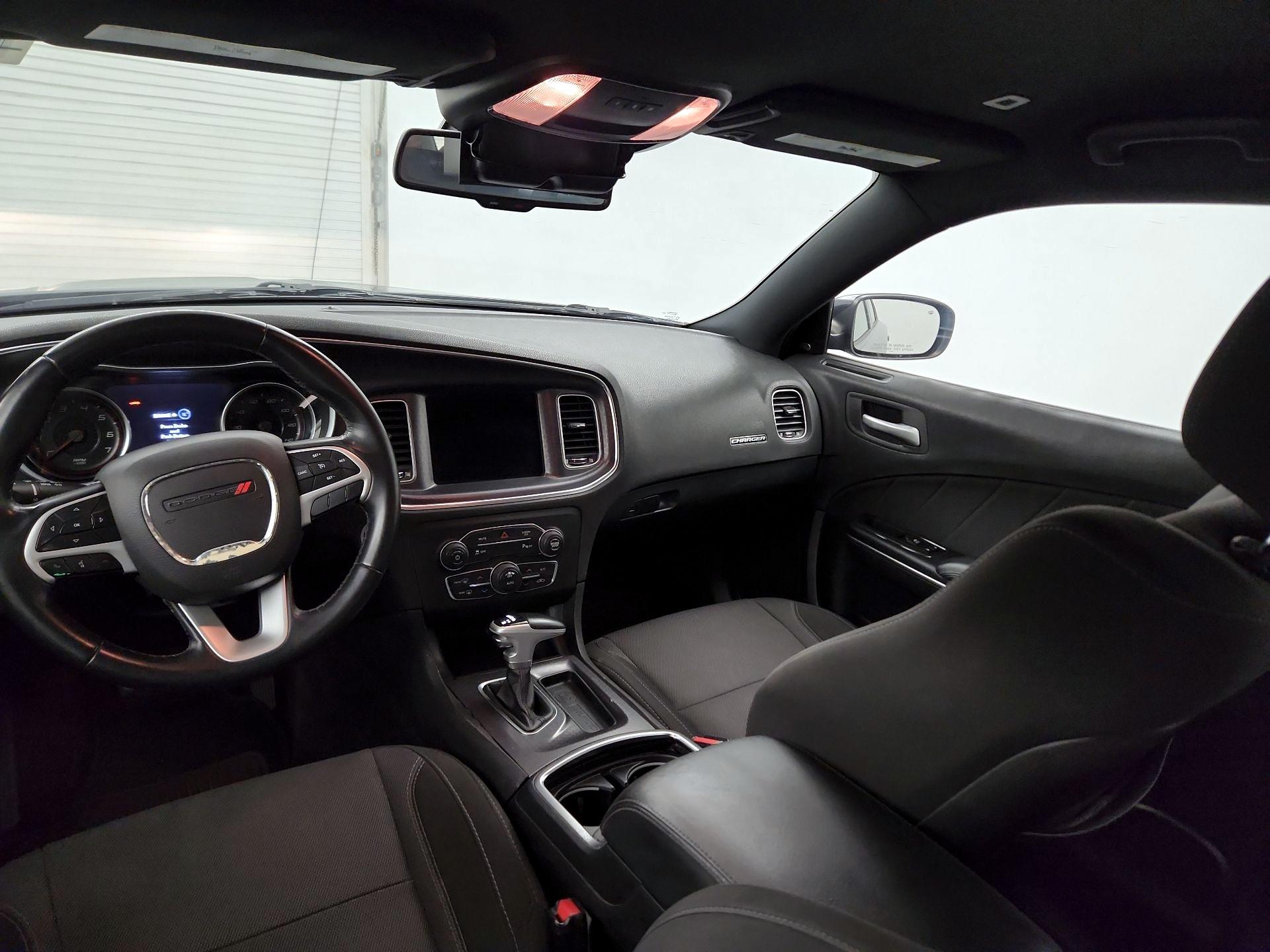 Thumbnail: 2018 Dodge Charger - 9